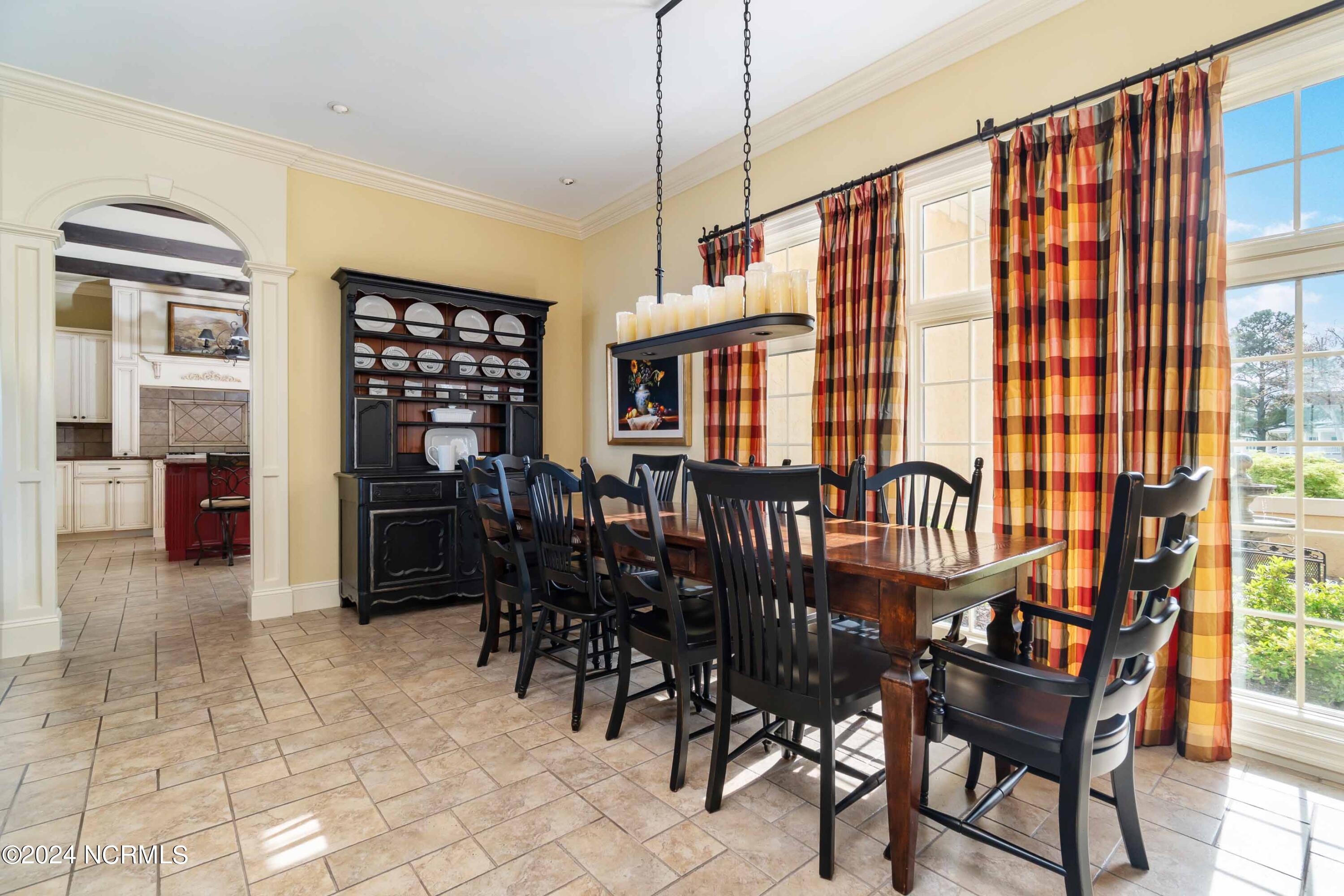 6054 Dolphin Road Property Photo 19