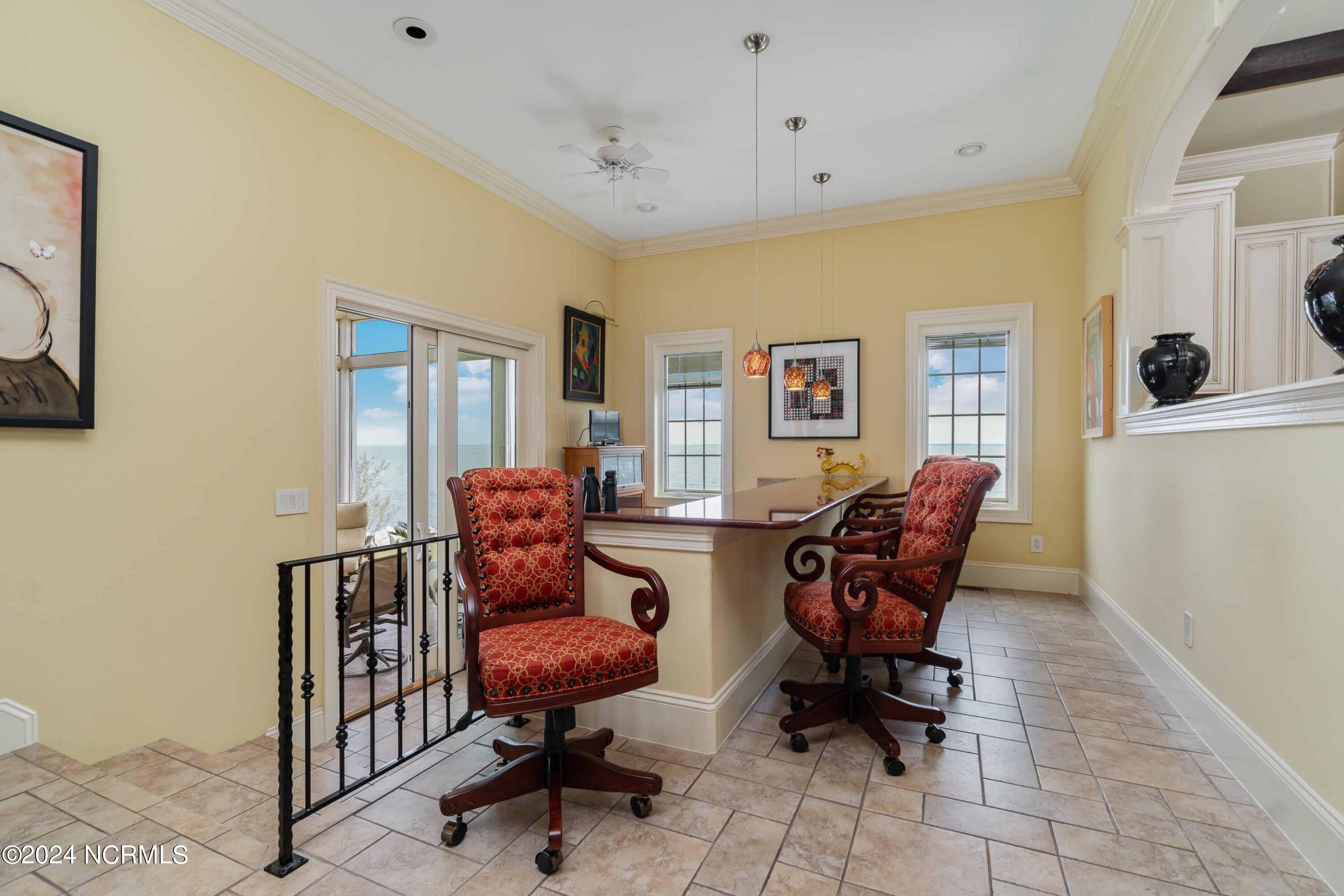 6054 Dolphin Road Property Photo 27