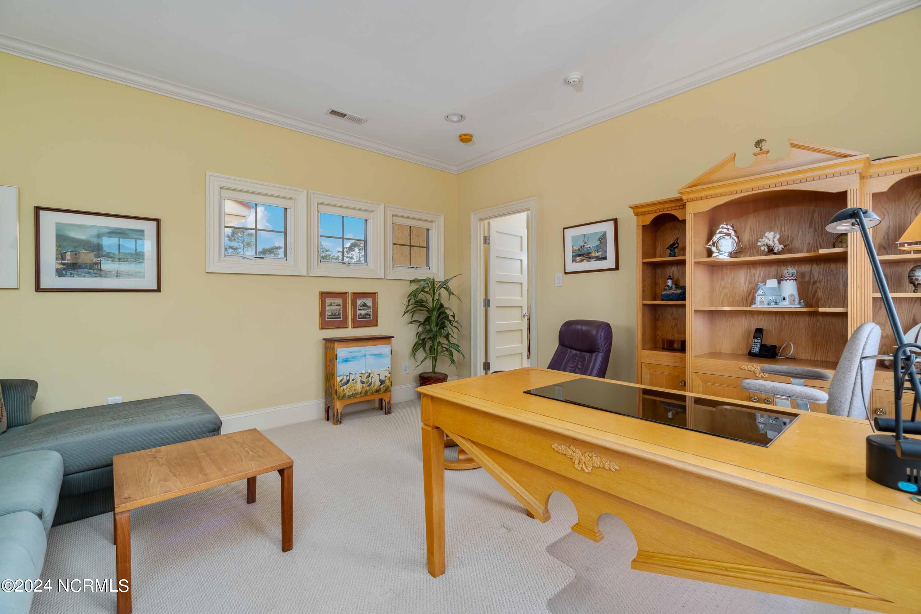 6054 Dolphin Road Property Photo 47
