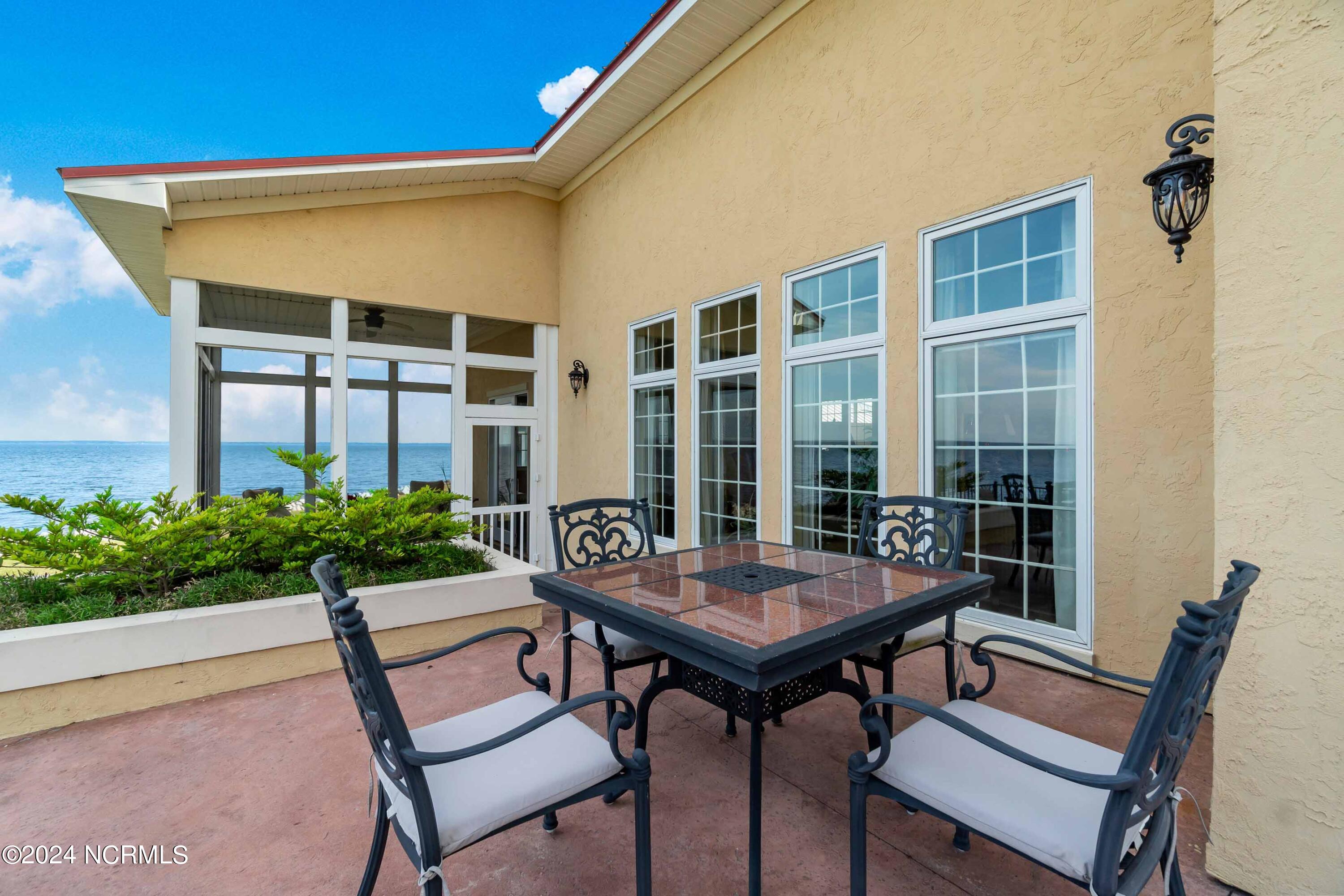 6054 Dolphin Road Property Photo 55