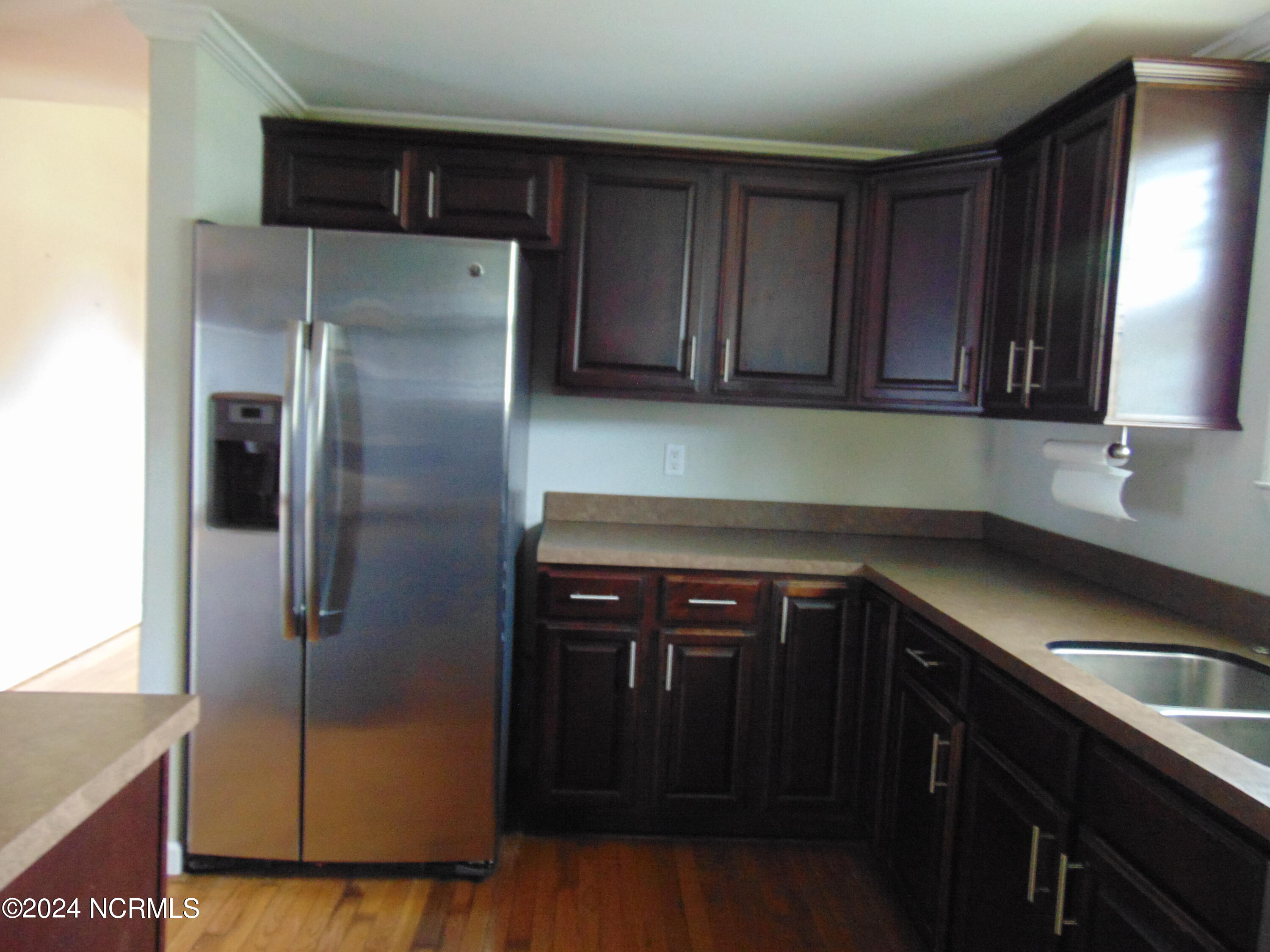 267 6th Street Property Photo 8