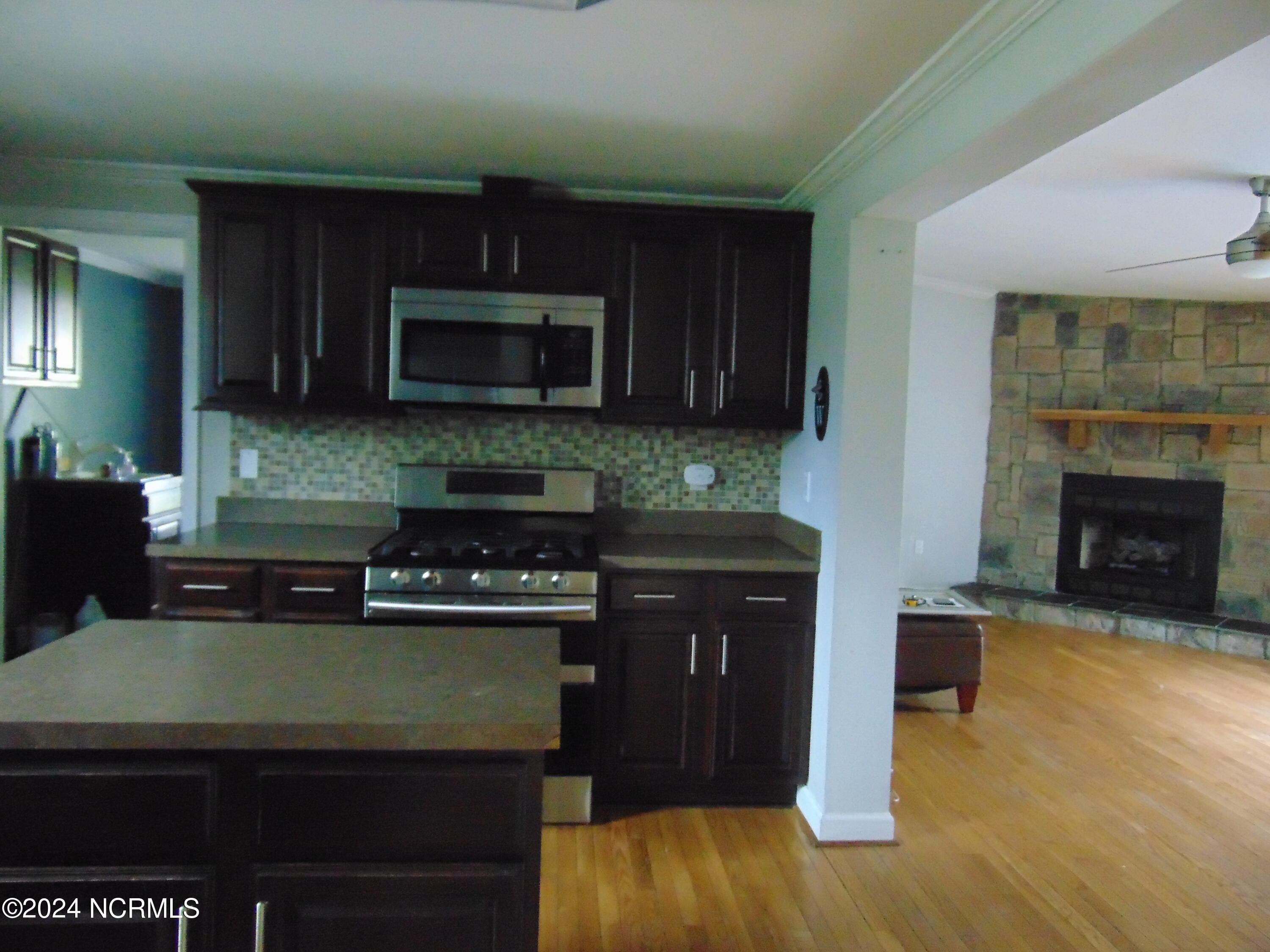 267 6th Street Property Photo 12