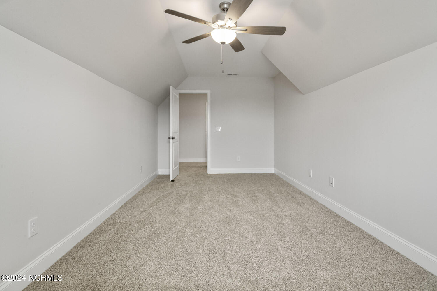 53 Hillwood Drive Property Photo 34
