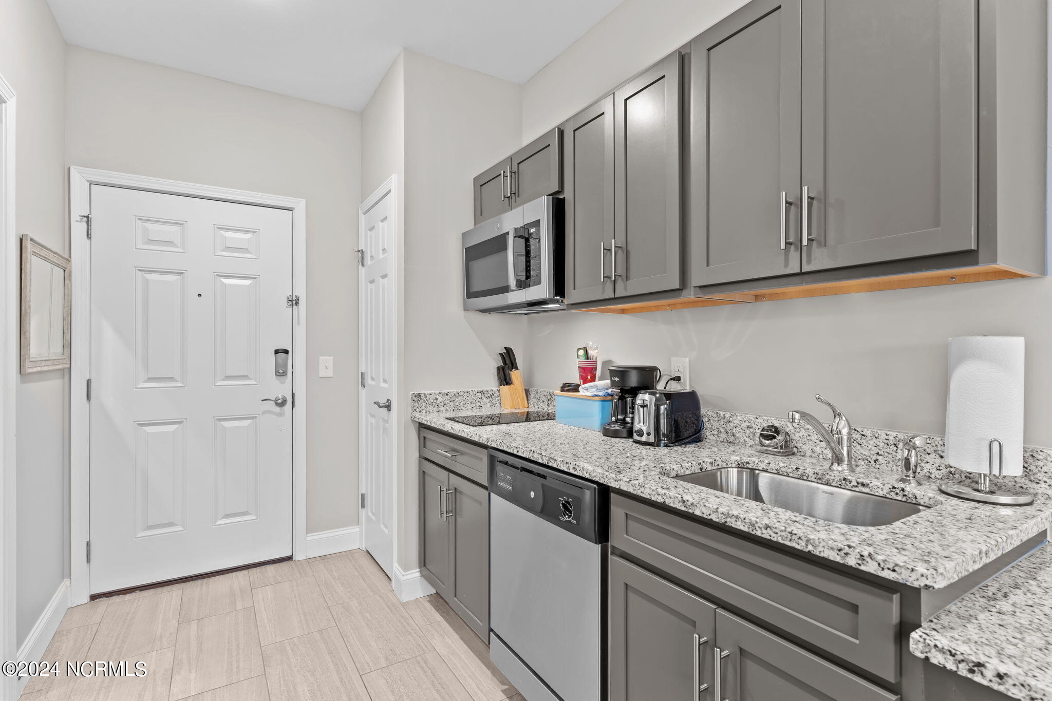 702 E Moore Street # 204 Property Photo 13
