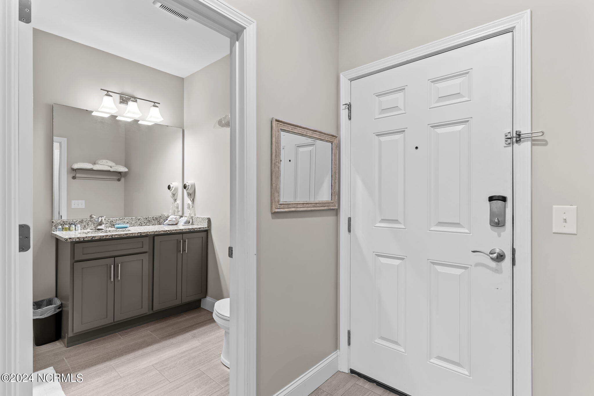 702 E Moore Street # 204 Property Photo 18