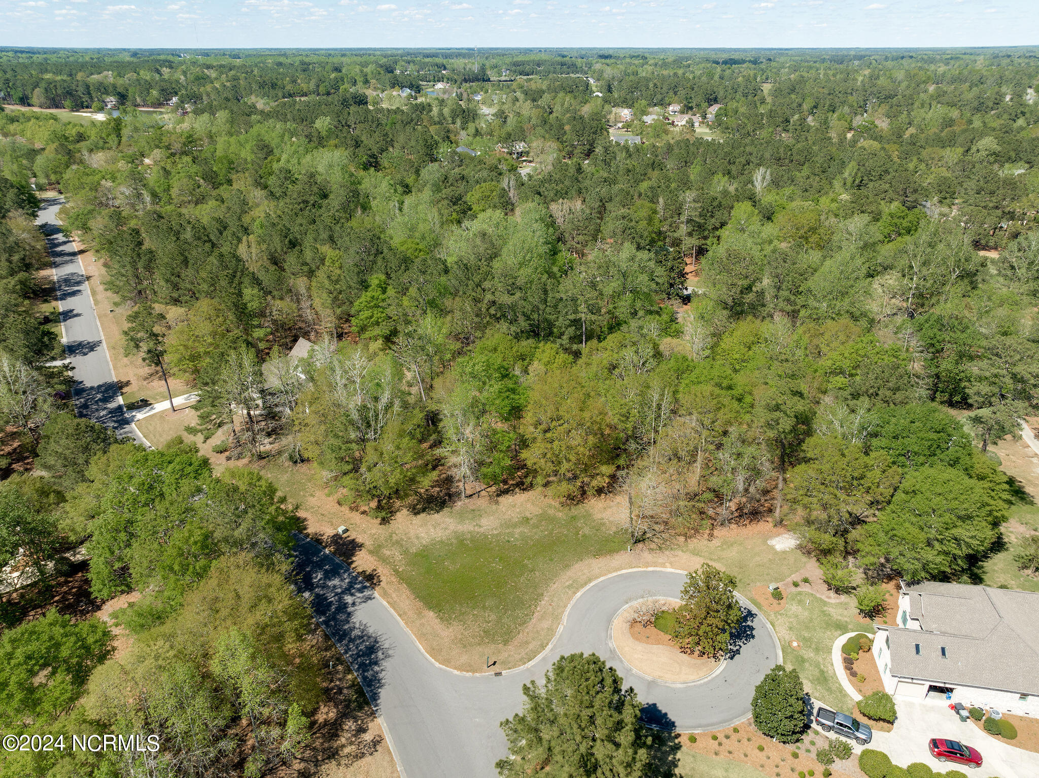 167 Maple Creek Drive Property Photo 4