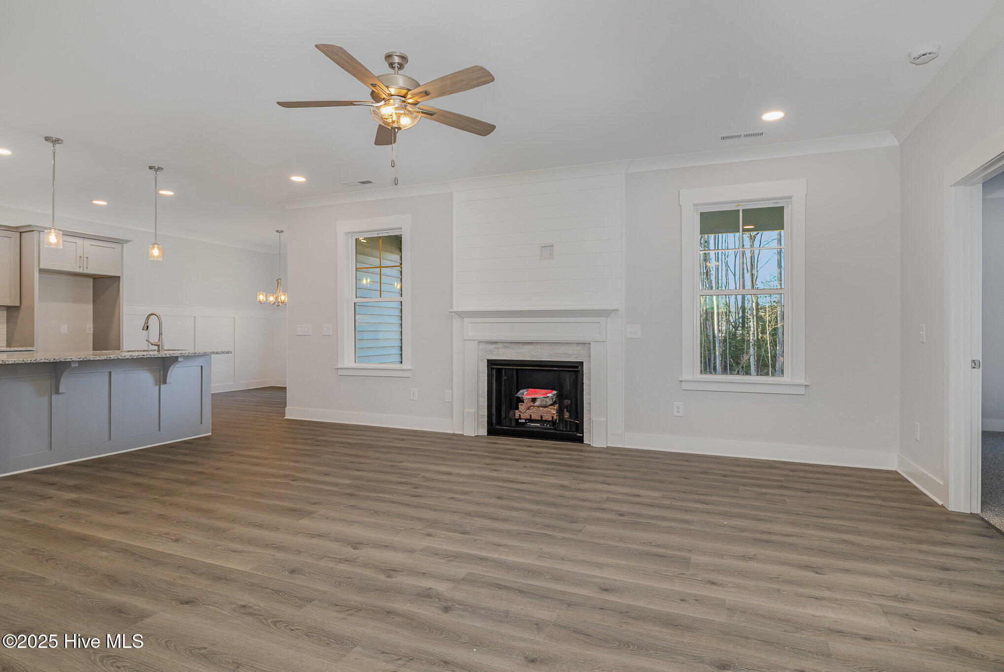 18 S Rowsham Place Property Photo 4