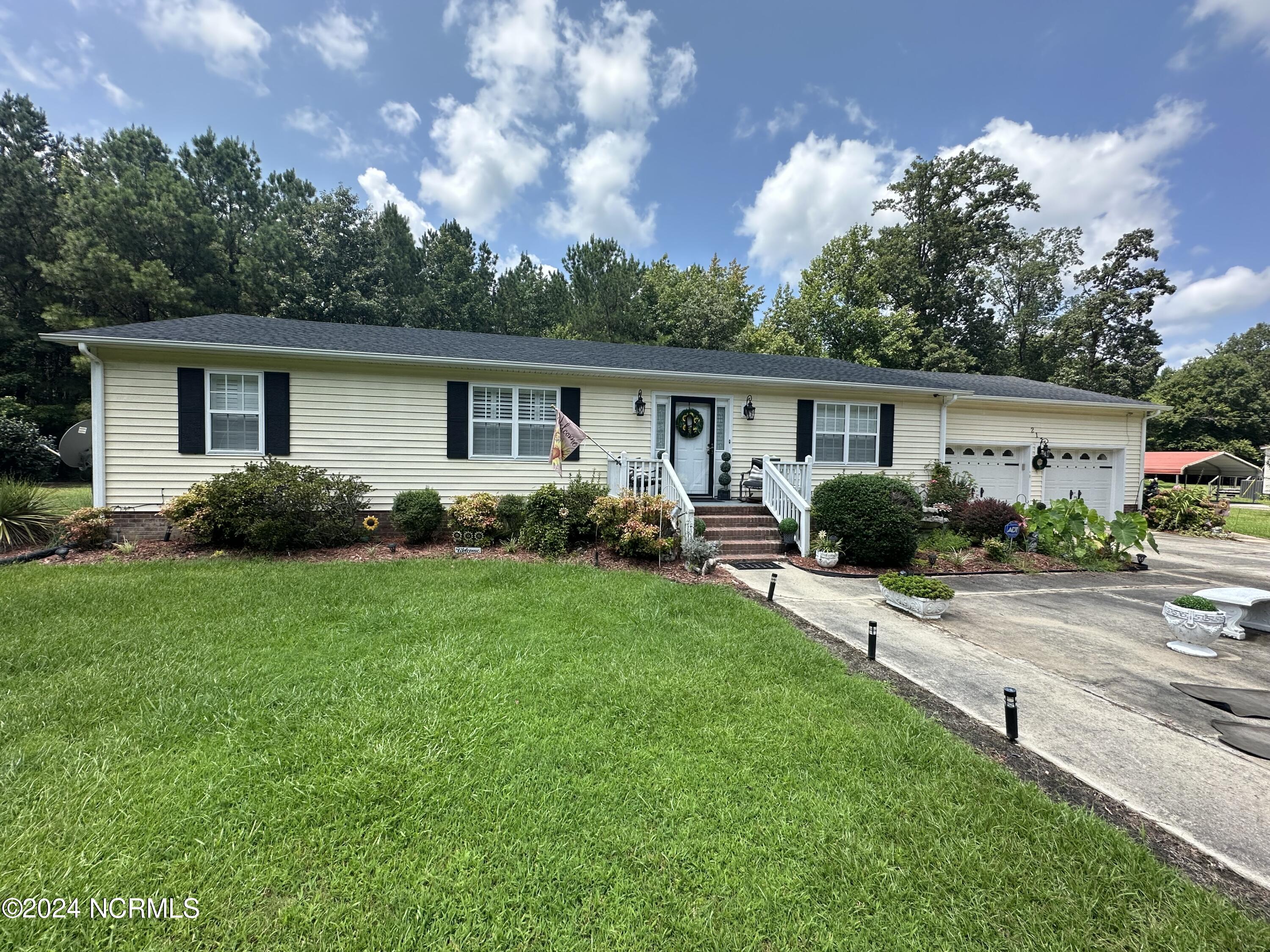 217 William Vinson Road Property Photo