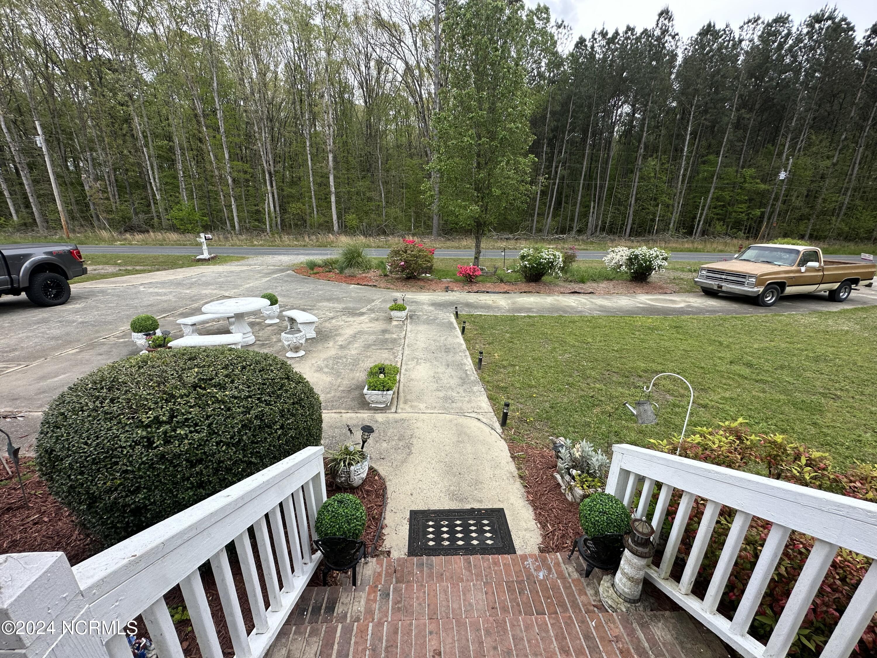 217 William Vinson Road Property Photo 3
