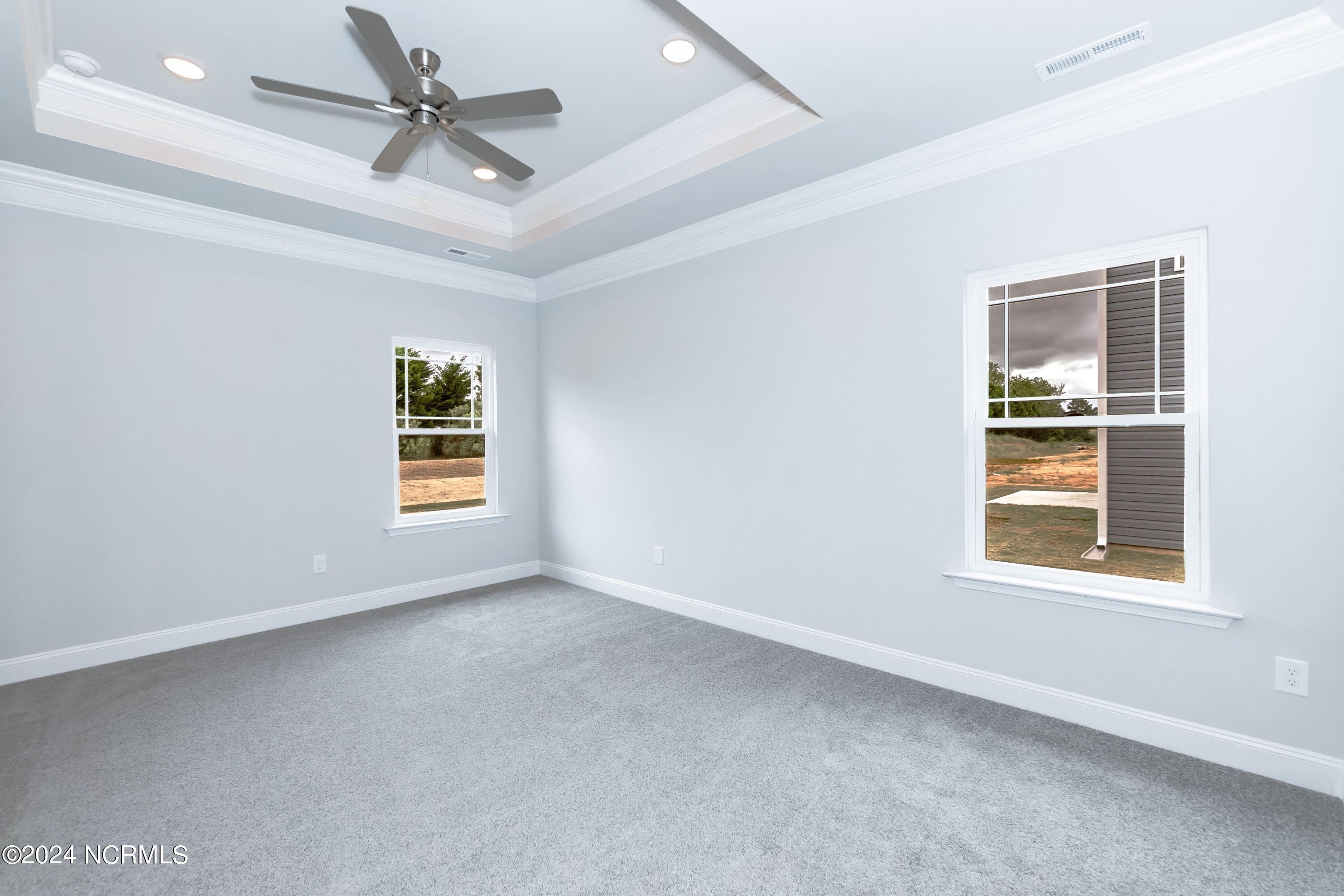 1002 Manhatten Court Property Photo 19