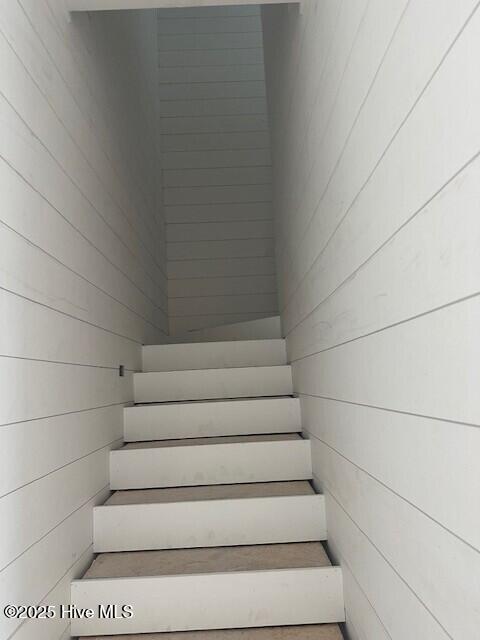 117 James Edward Court Property Photo 8