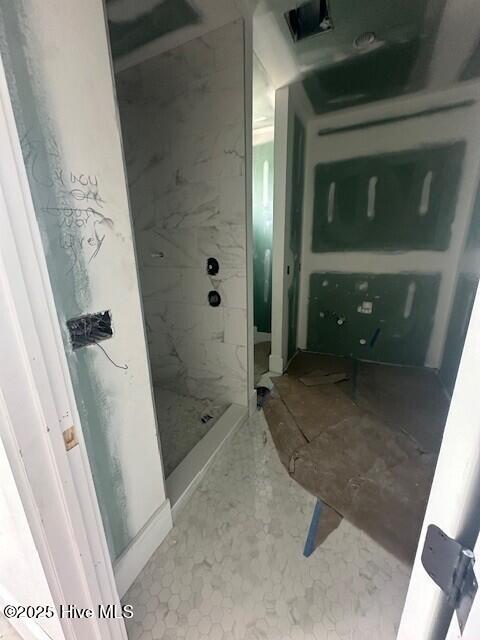 117 James Edward Court Property Photo 9