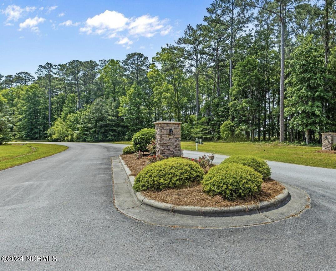 15 Winfield Lane Property Photo