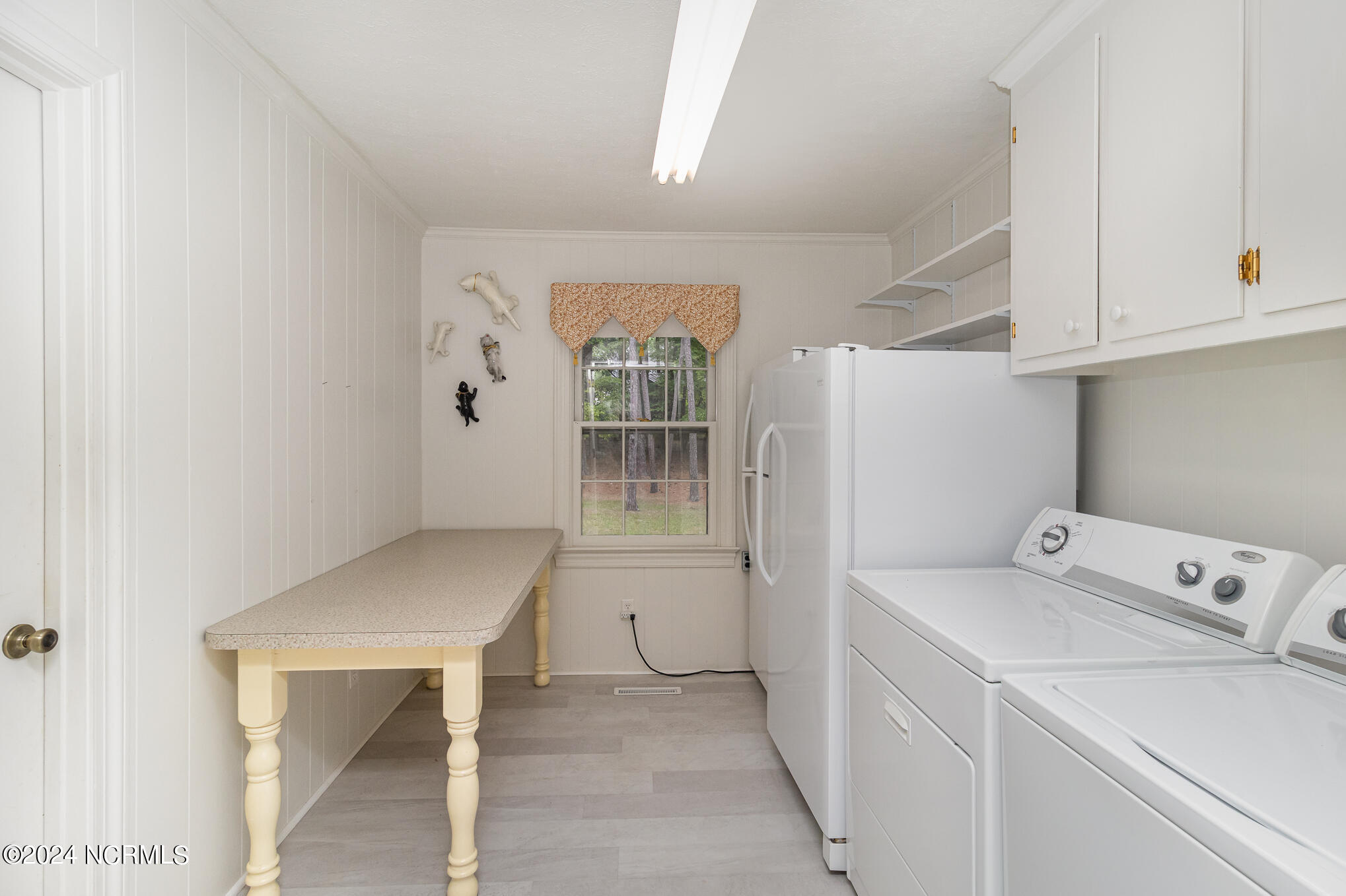 605 Brookwood Lane Property Photo 18