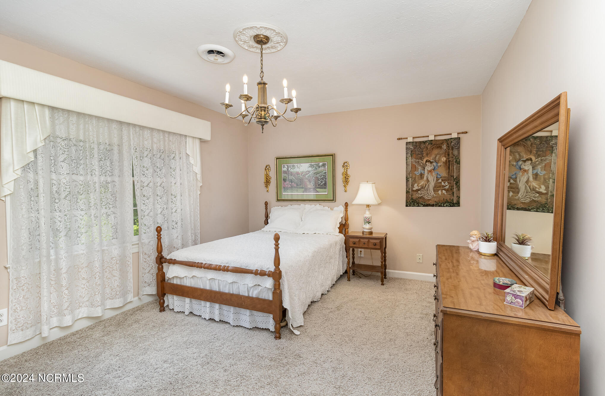 605 Brookwood Lane Property Photo 30