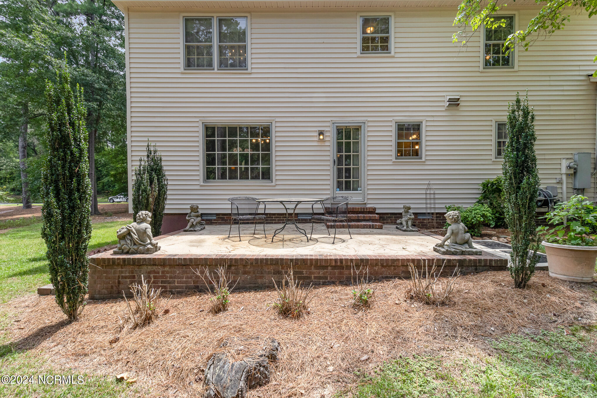 605 Brookwood Lane Property Photo 39