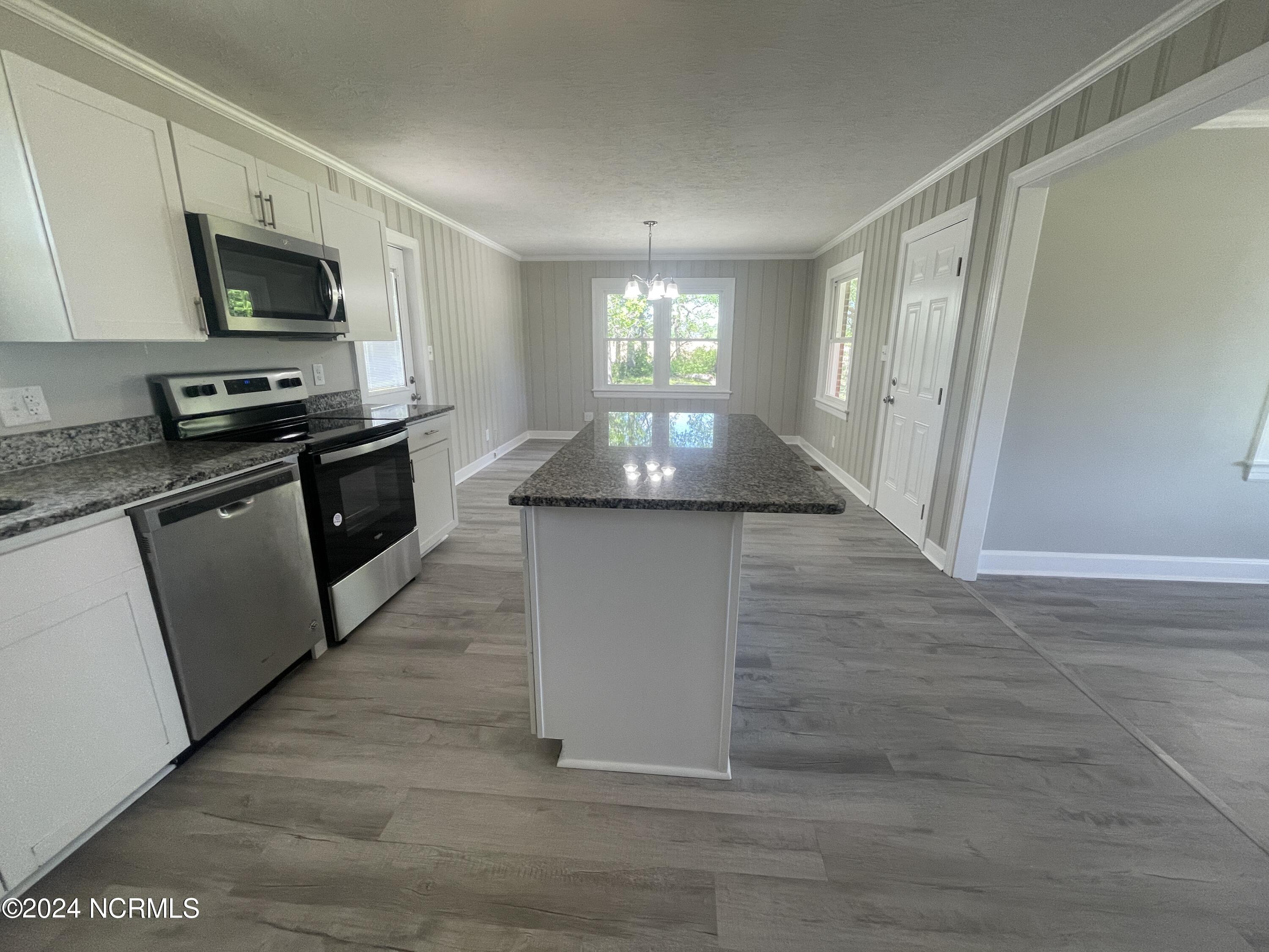 720 Nc 222 Highway Property Photo 9
