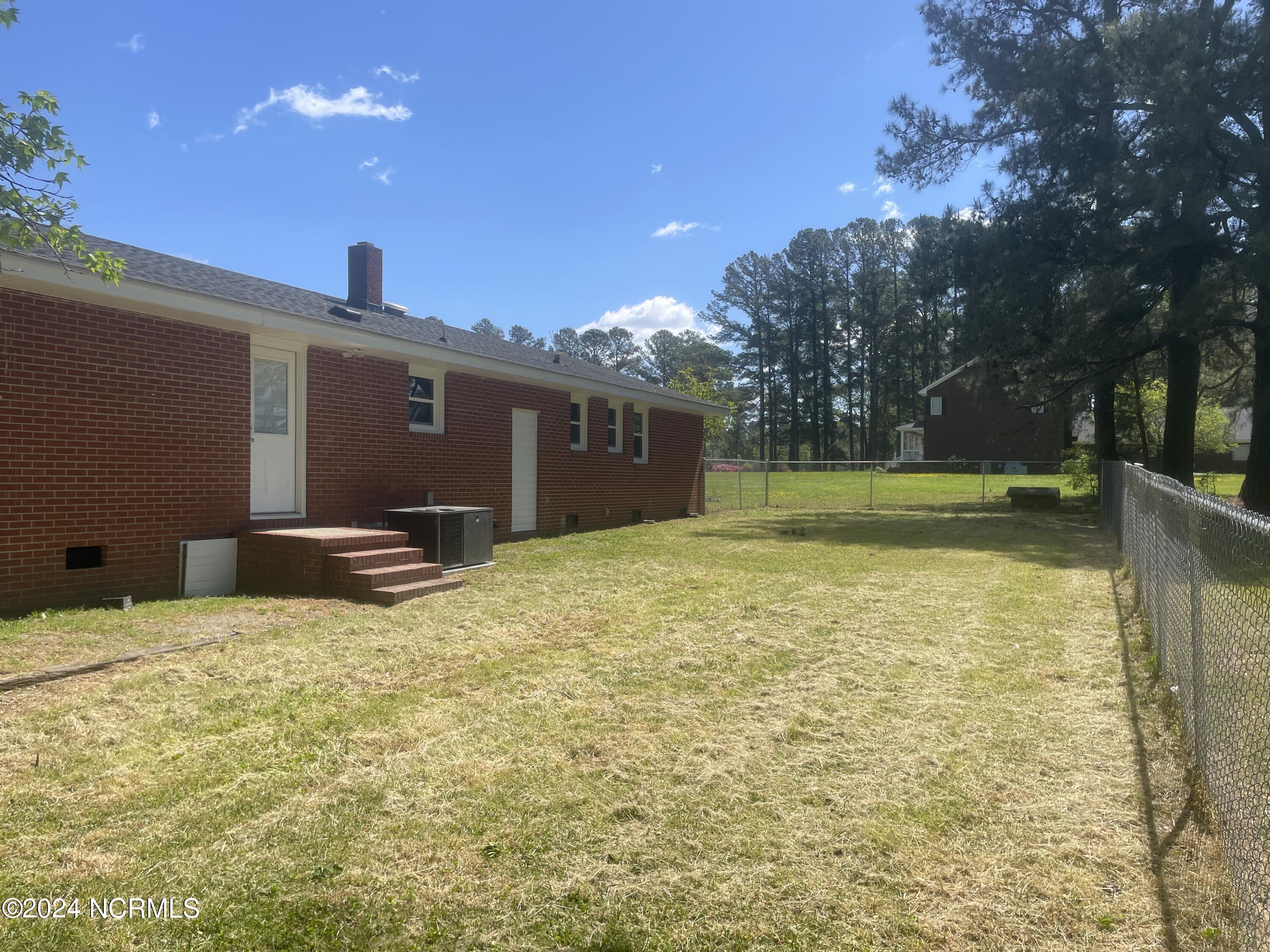 720 Nc 222 Highway Property Photo 23