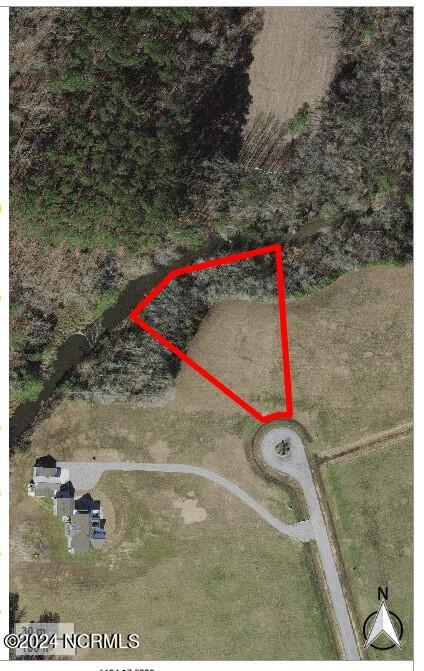 38 Winfield Lane Property Photo 1