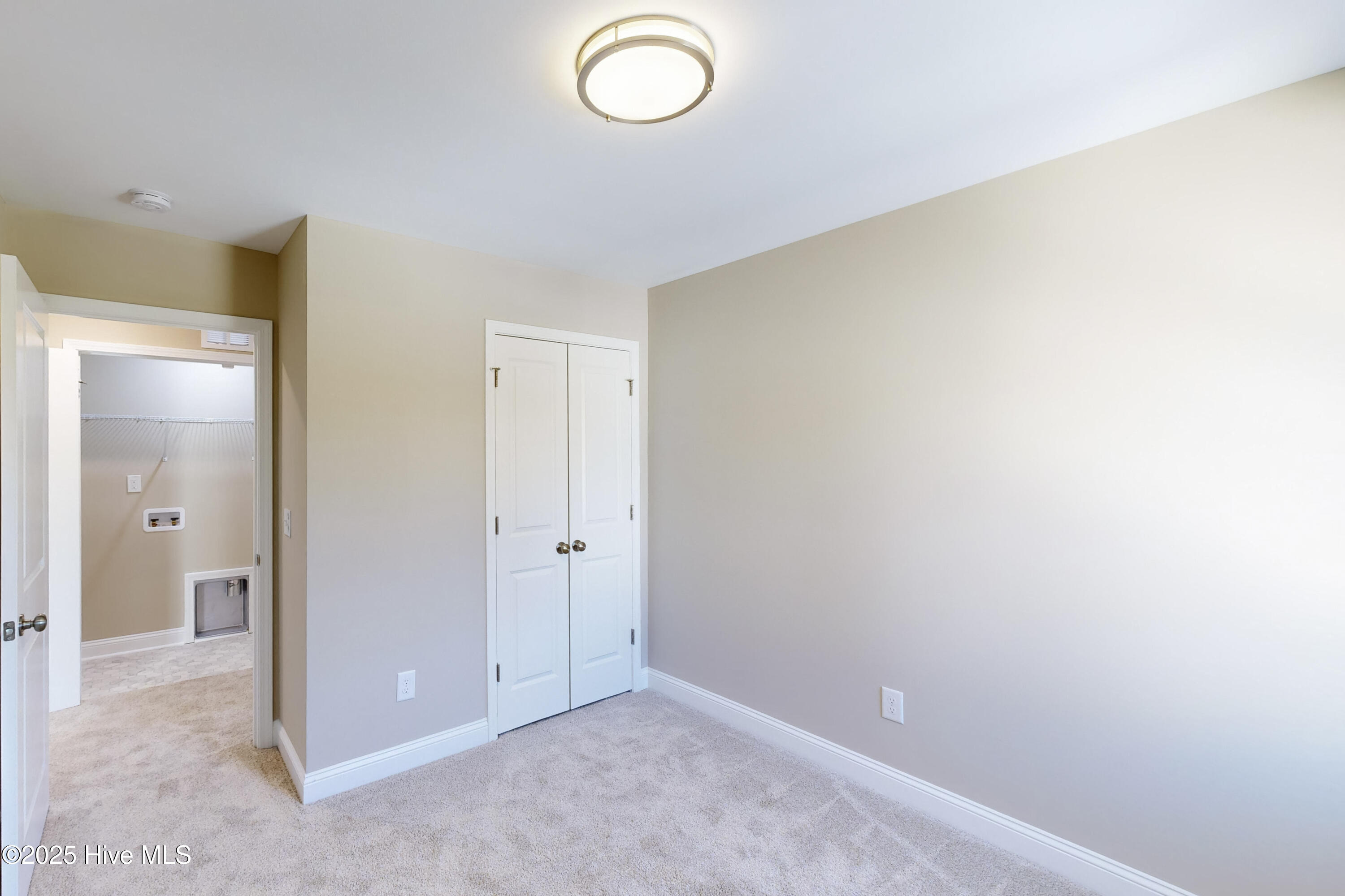 132 Coastline Circle Property Photo 8