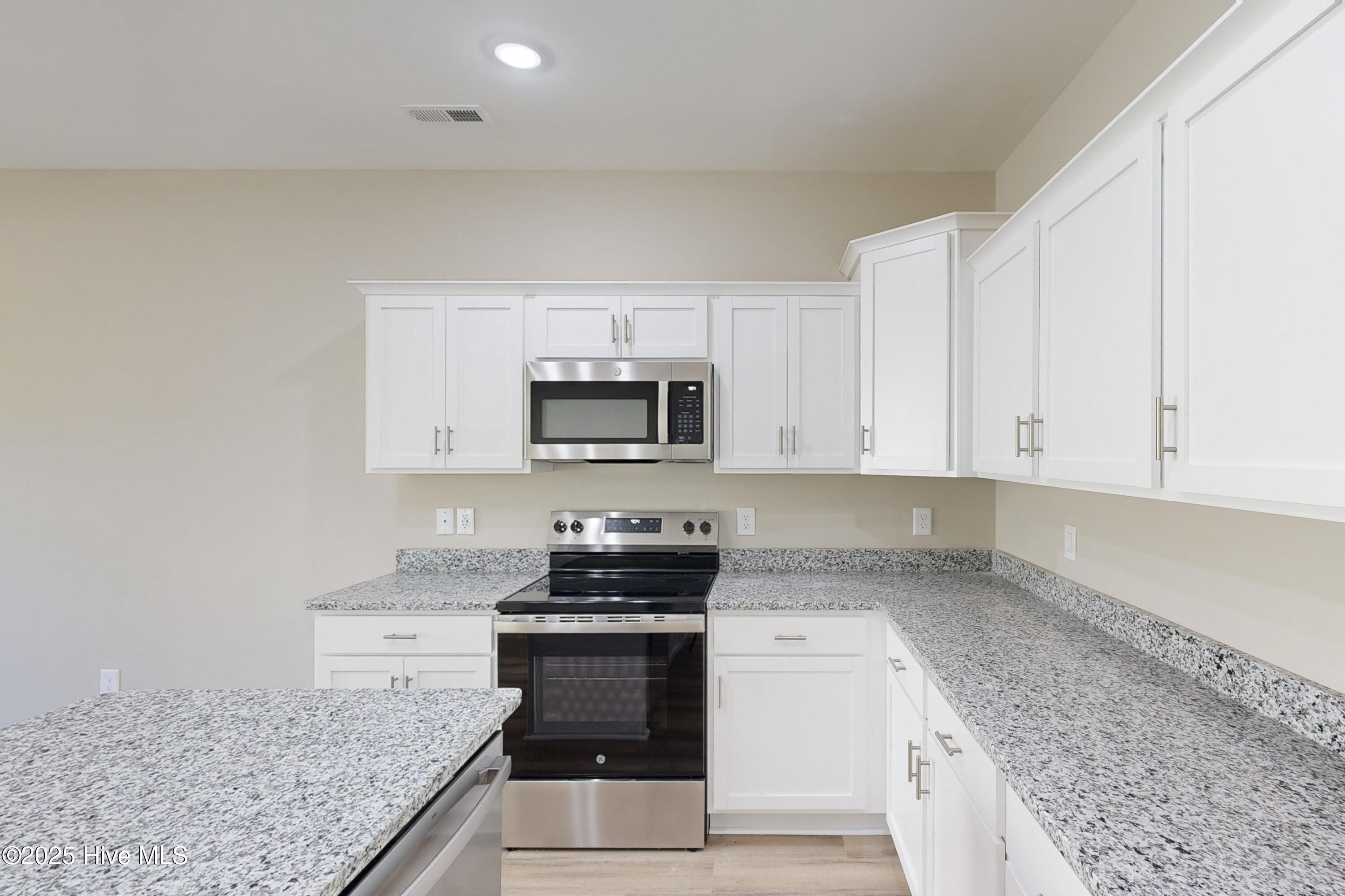132 Coastline Circle Property Photo 30
