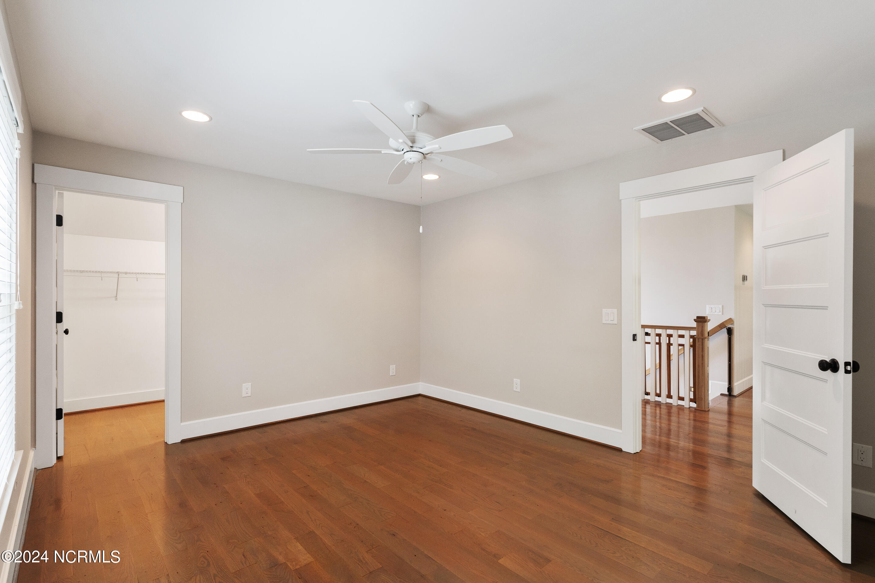 602 W Owens Street Property Photo 29