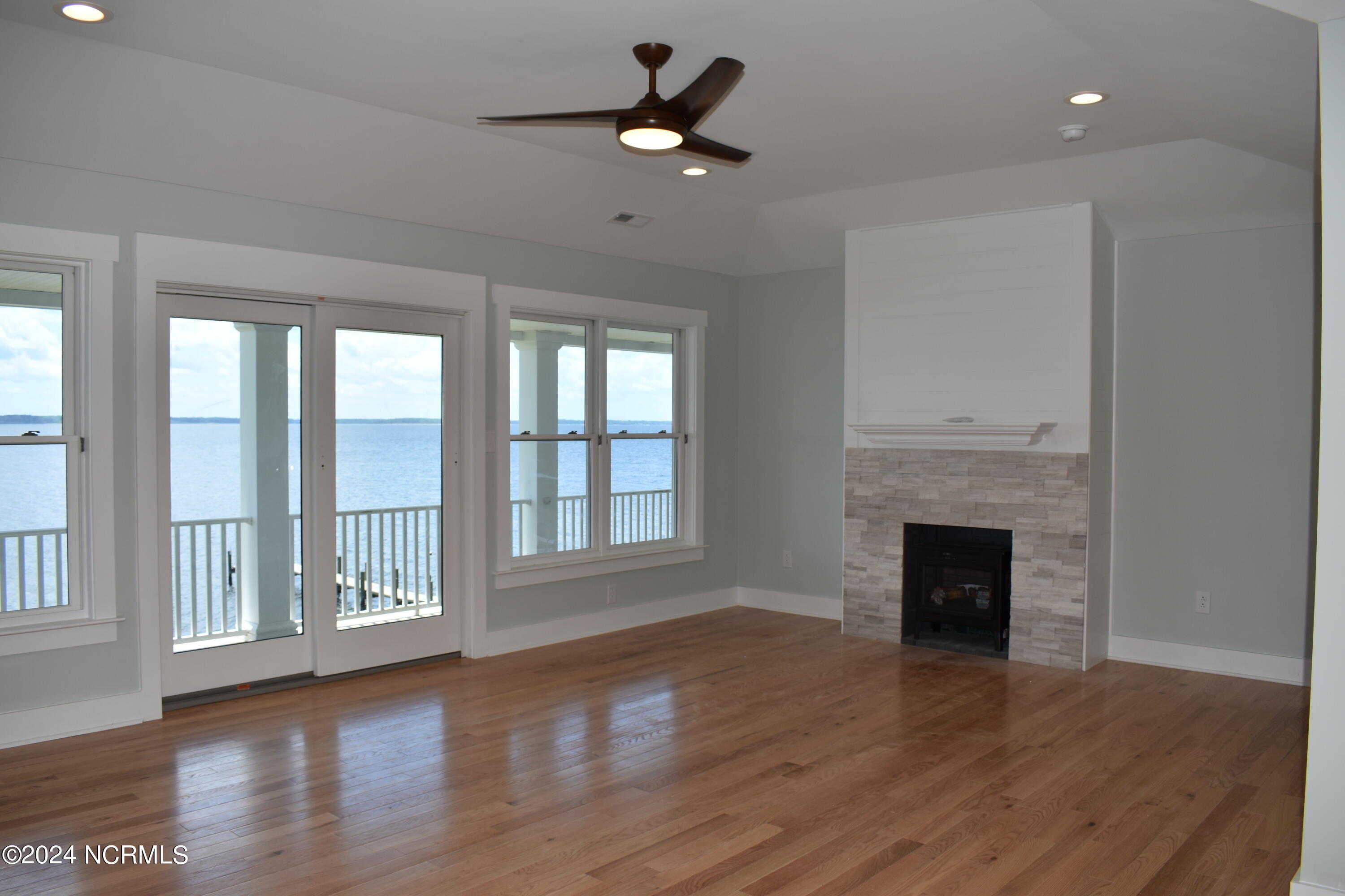 1129 Bennett Road Unit 8a Property Photo