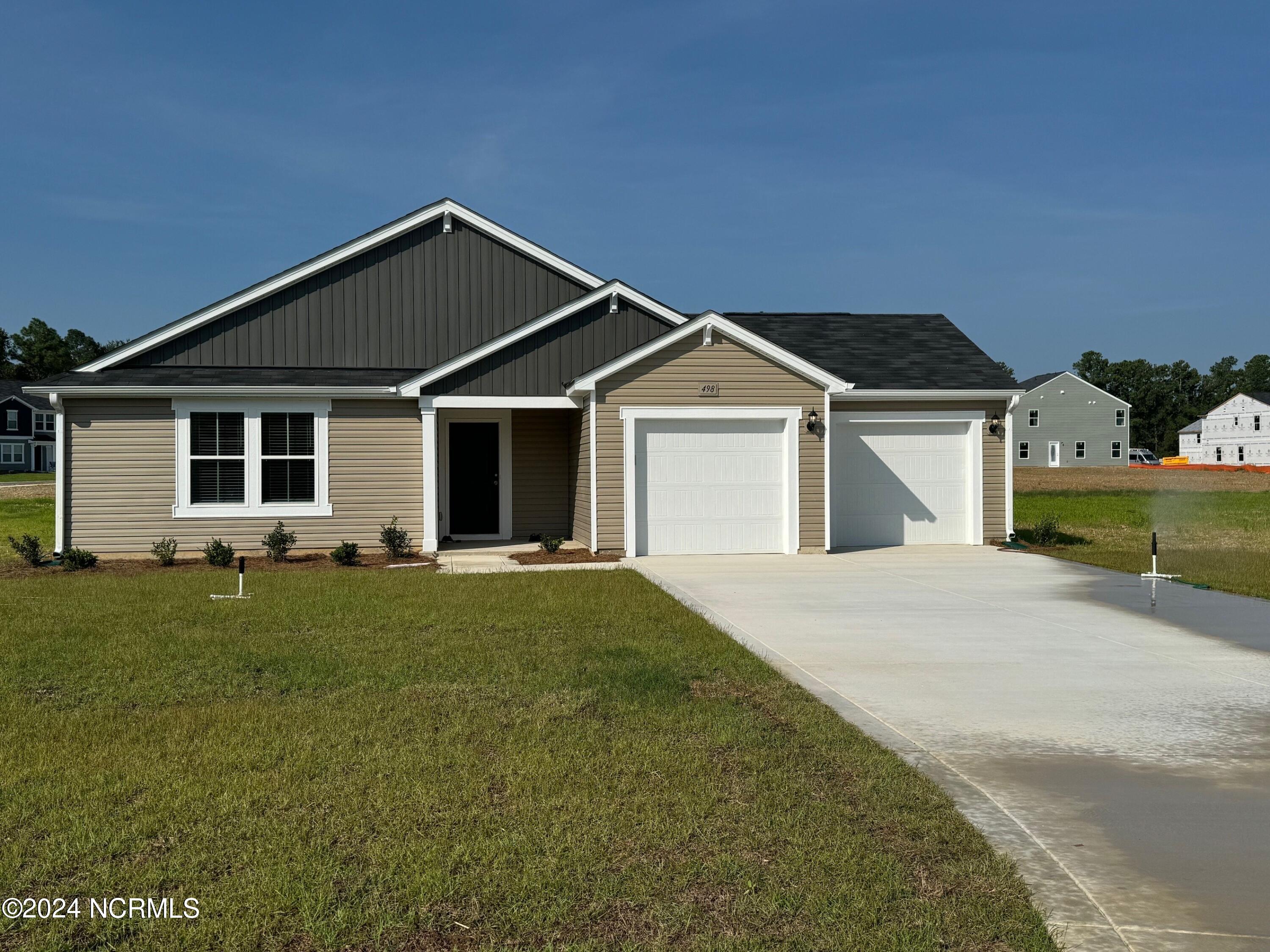 498 Walters Run Drive Property Photo 1