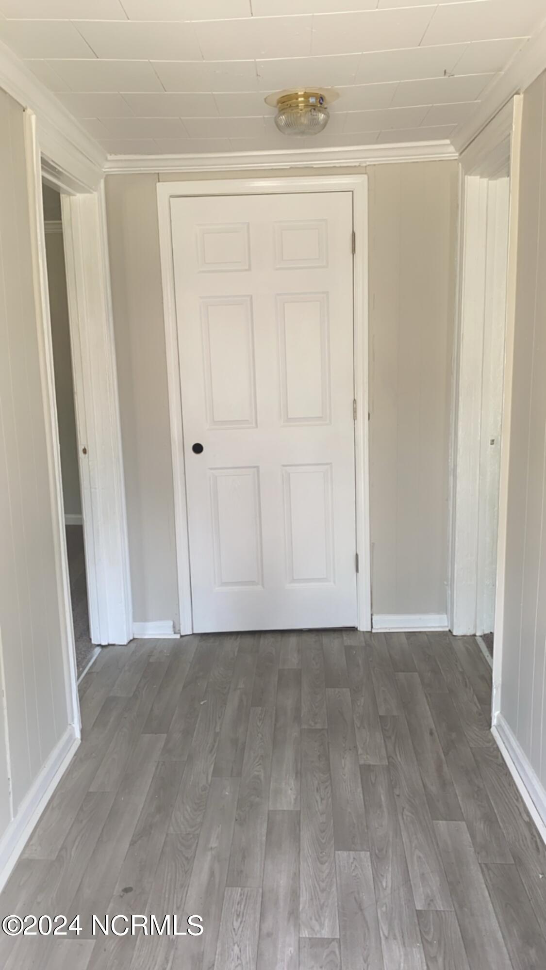 240 E Raleigh Boulevard Property Photo 5