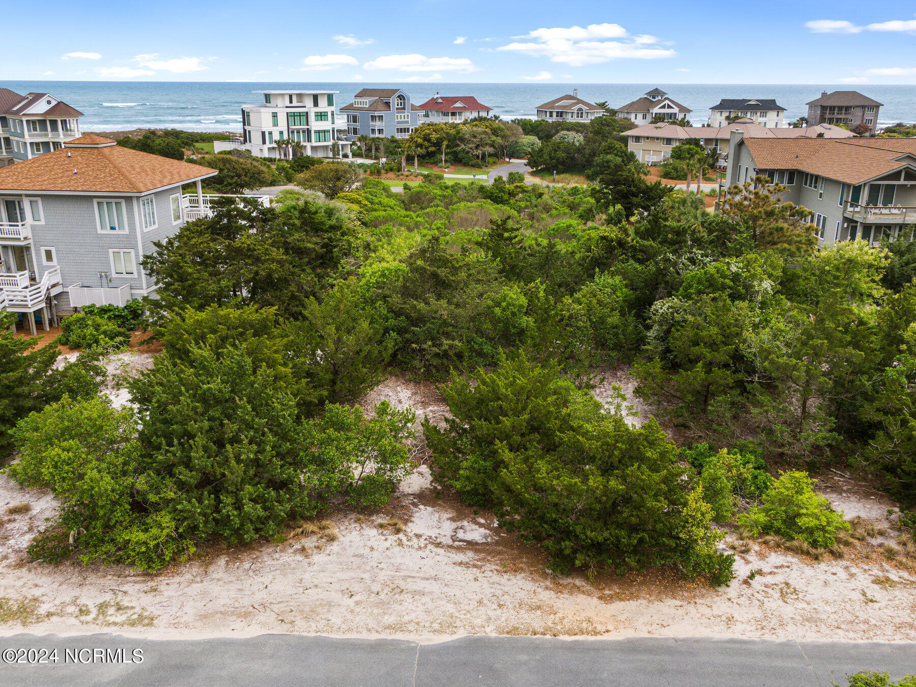 517 Beach Road Property Photo 11
