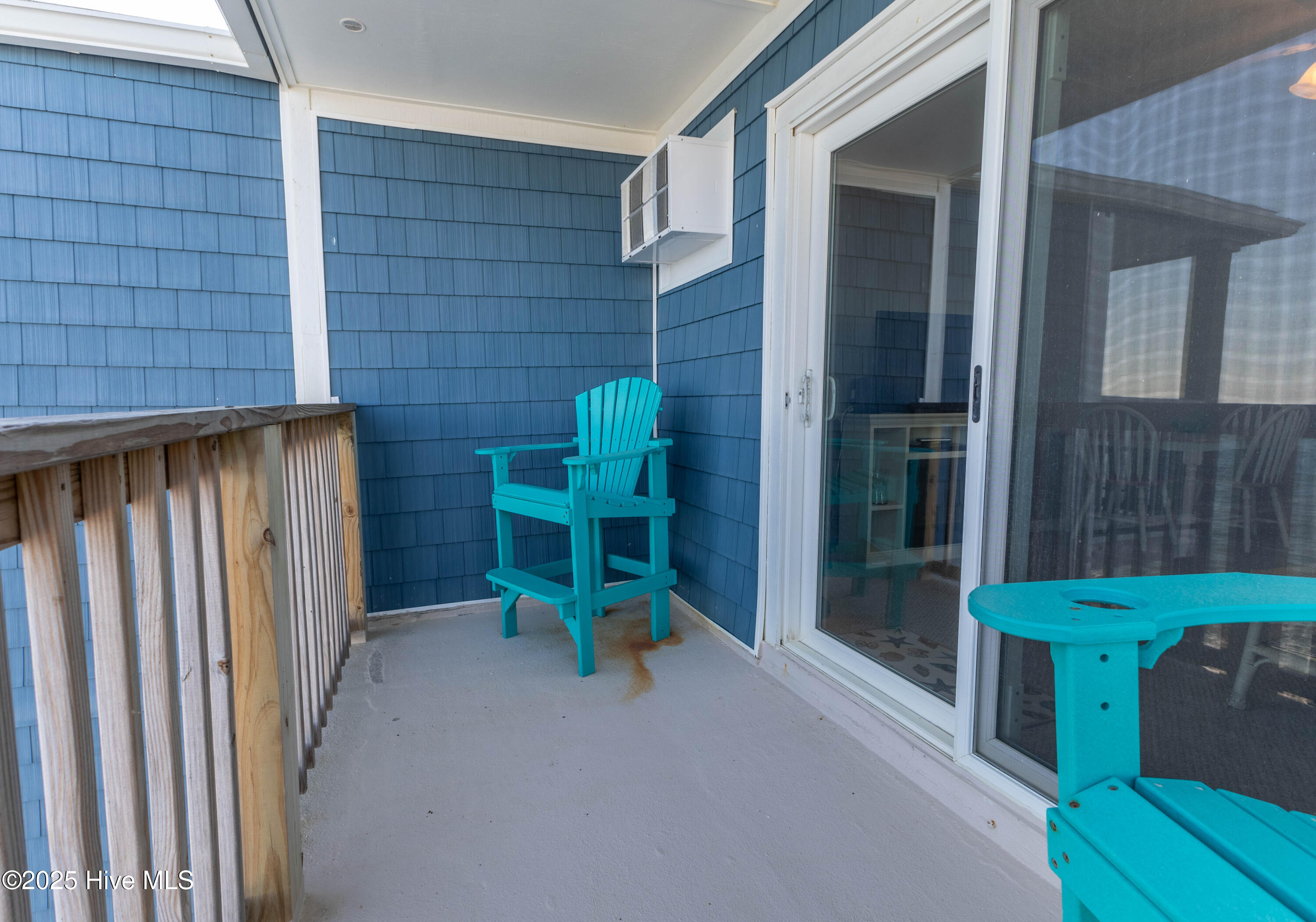 2250 New River Inlet Road 312 Property Photo 10