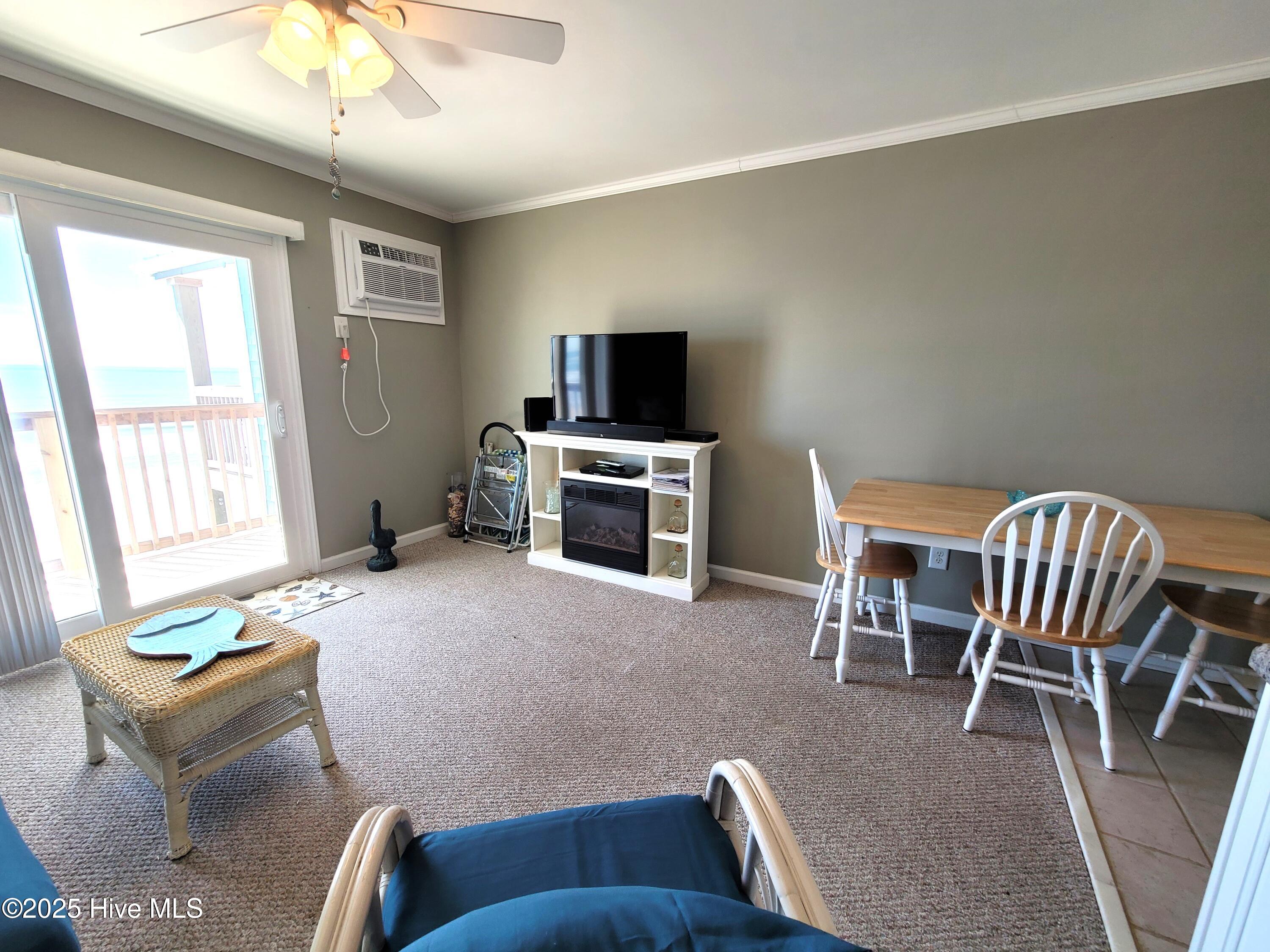 2250 New River Inlet Road 312 Property Photo 11