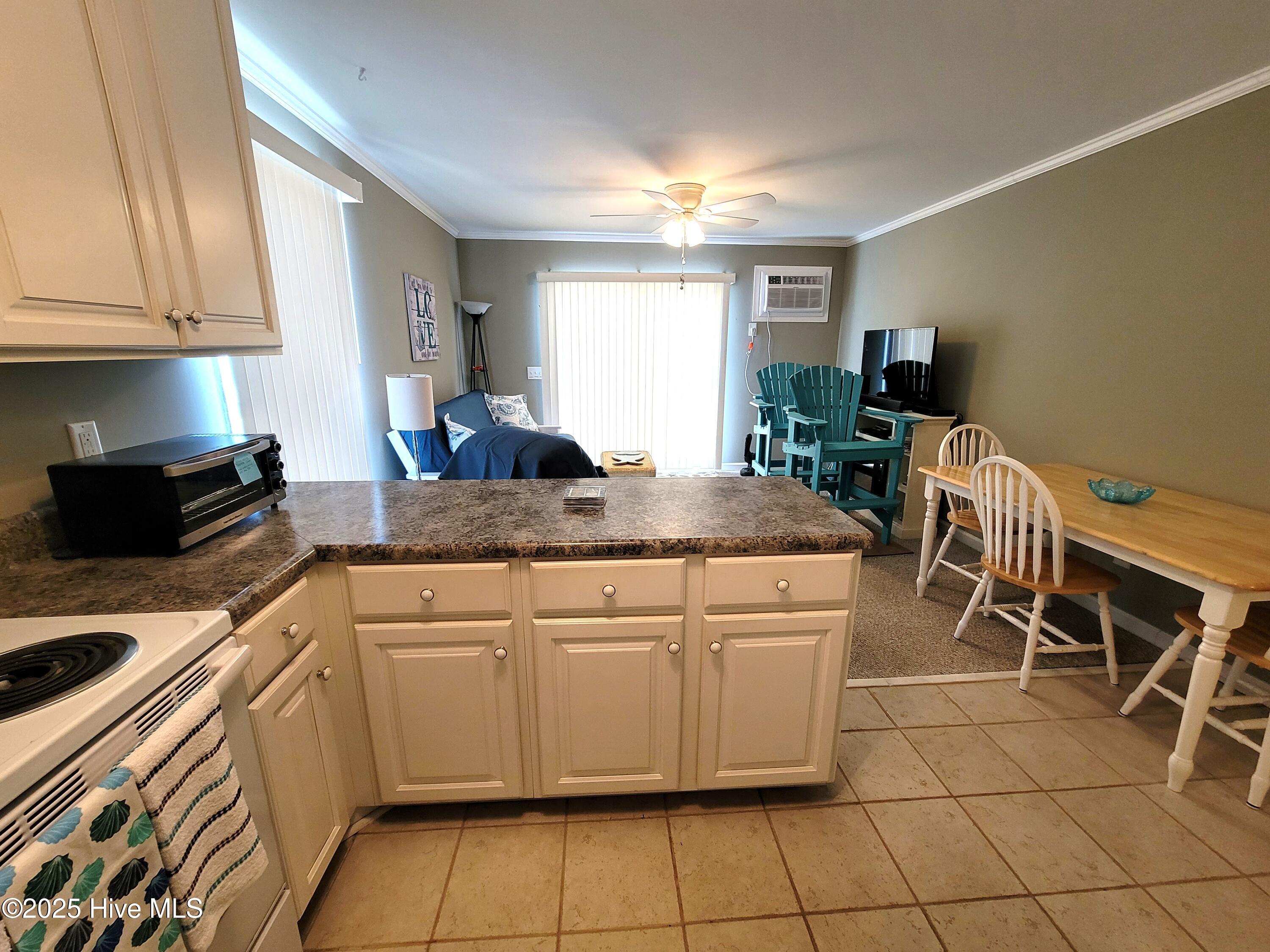2250 New River Inlet Road 312 Property Photo 14