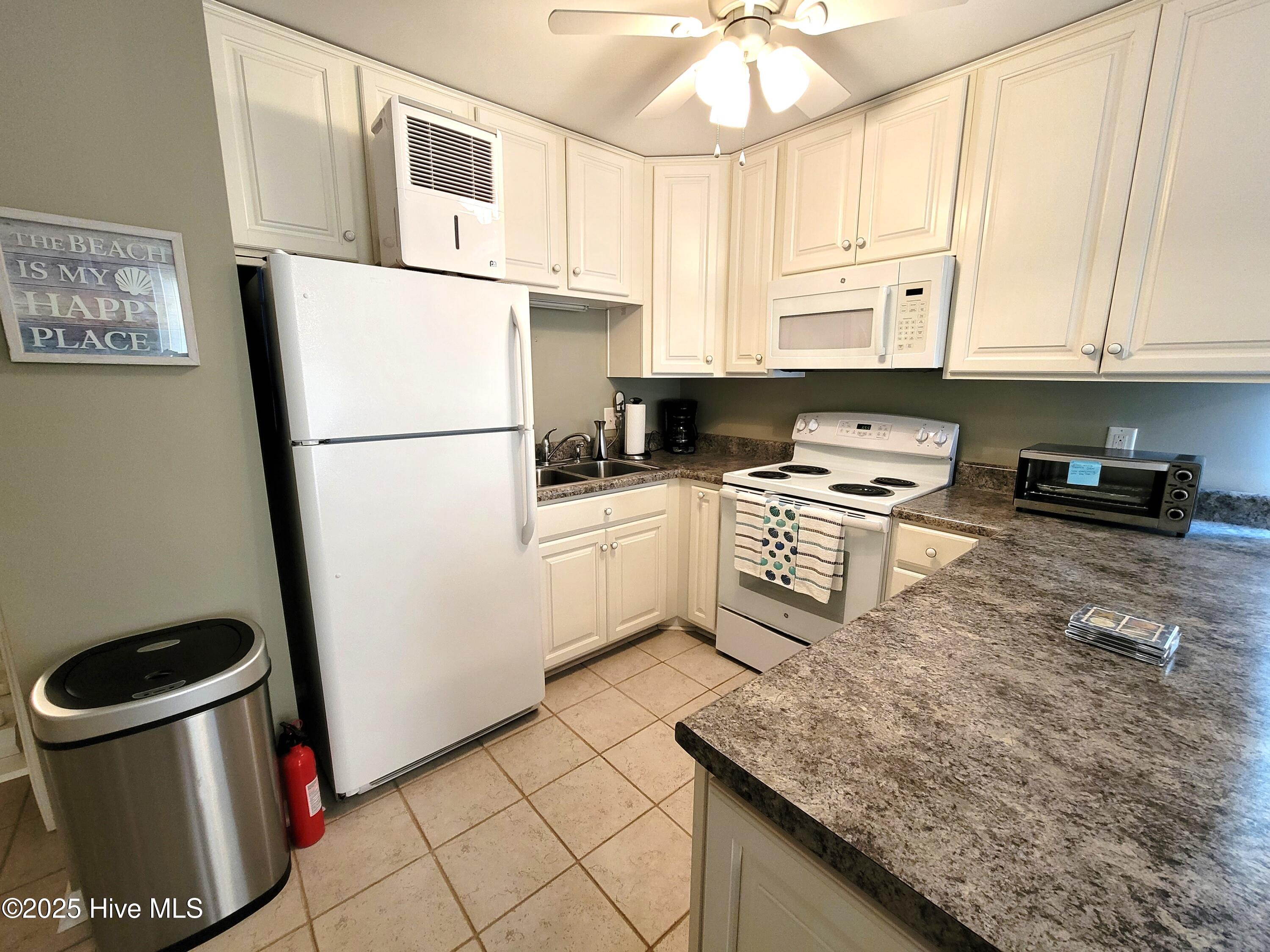 2250 New River Inlet Road 312 Property Photo 20