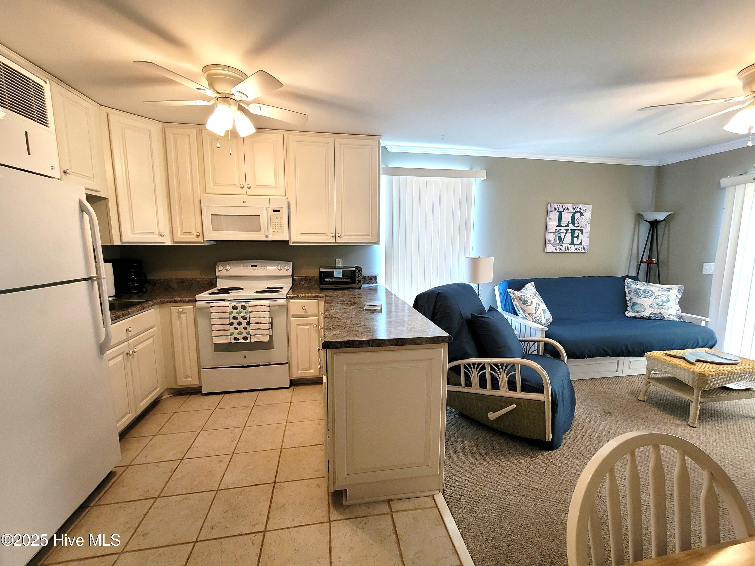 2250 New River Inlet Road 312 Property Photo 21