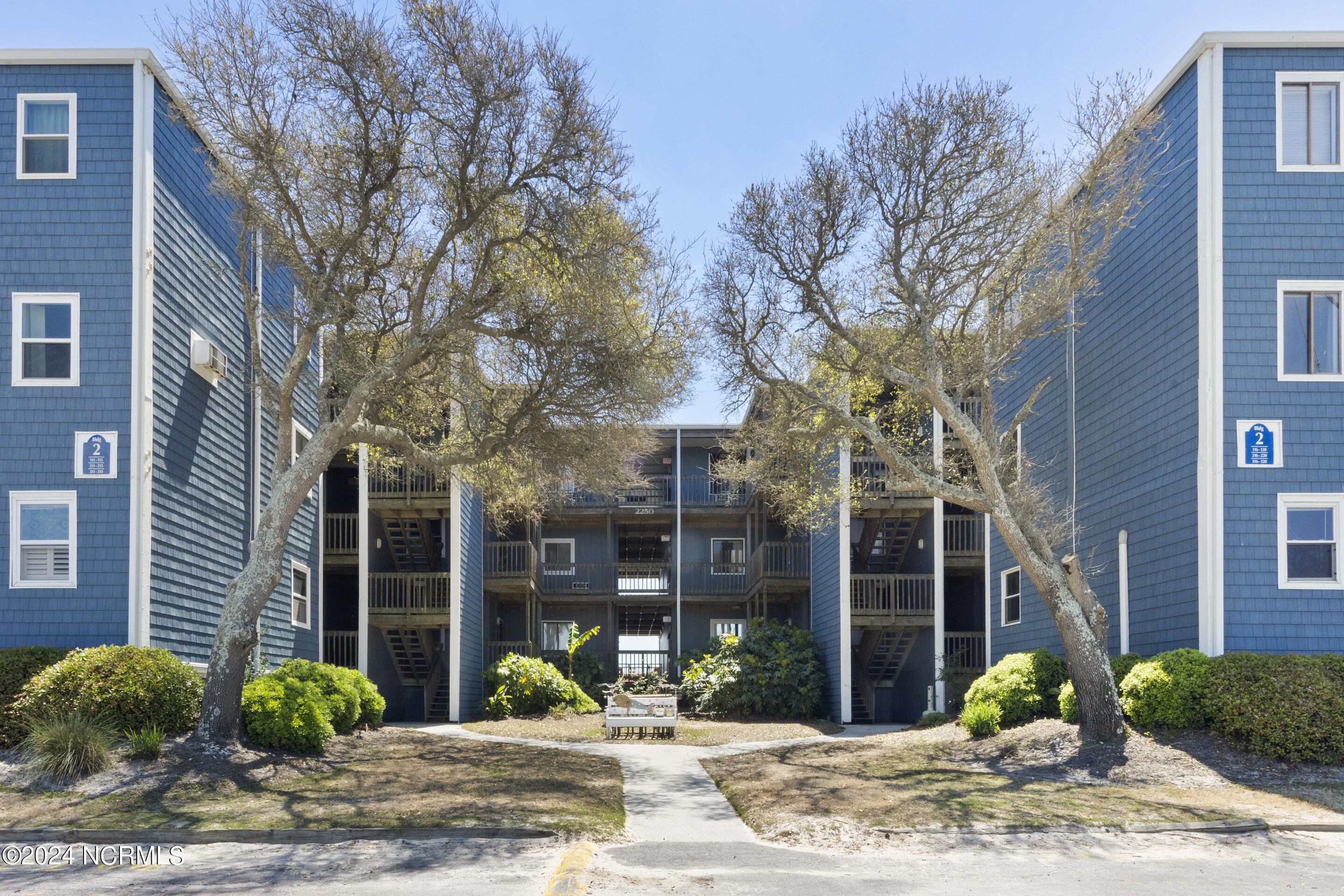 2250 New River Inlet Road 312 Property Photo 37