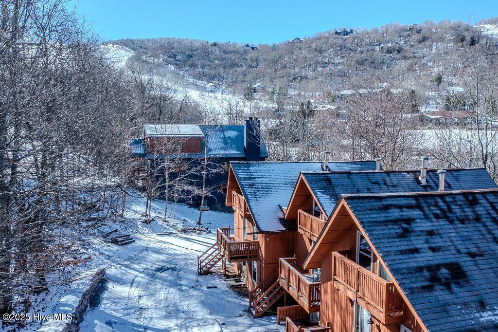 102 Skiview Lane Property Photo
