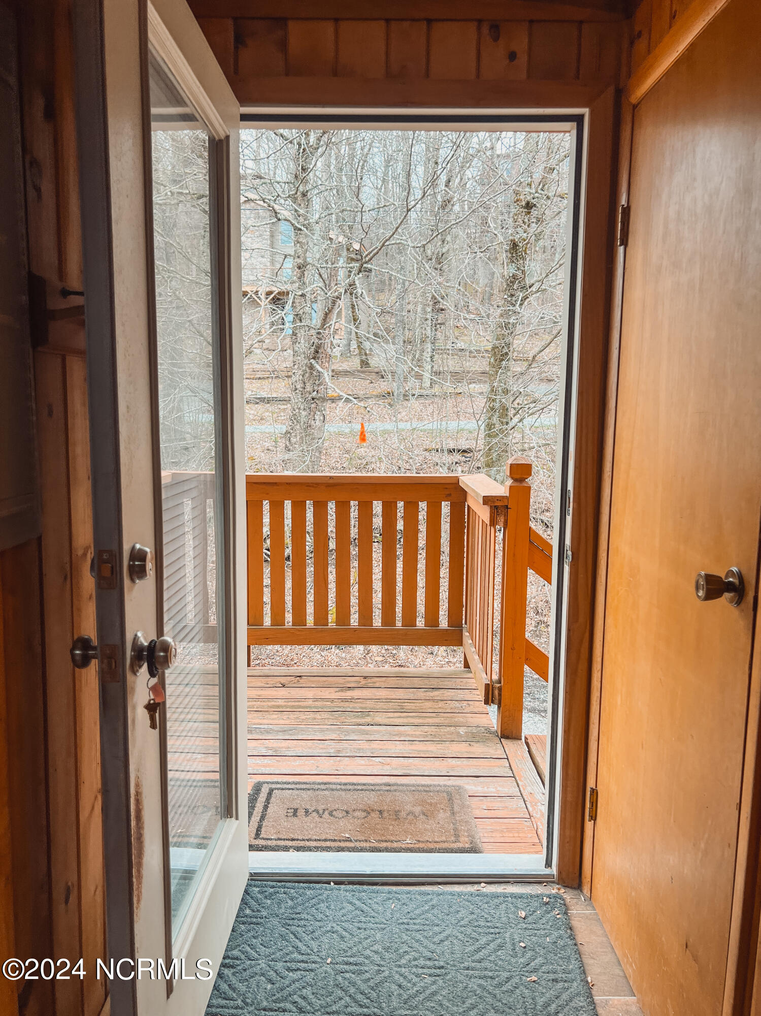 102 Skiview Lane Property Photo 3