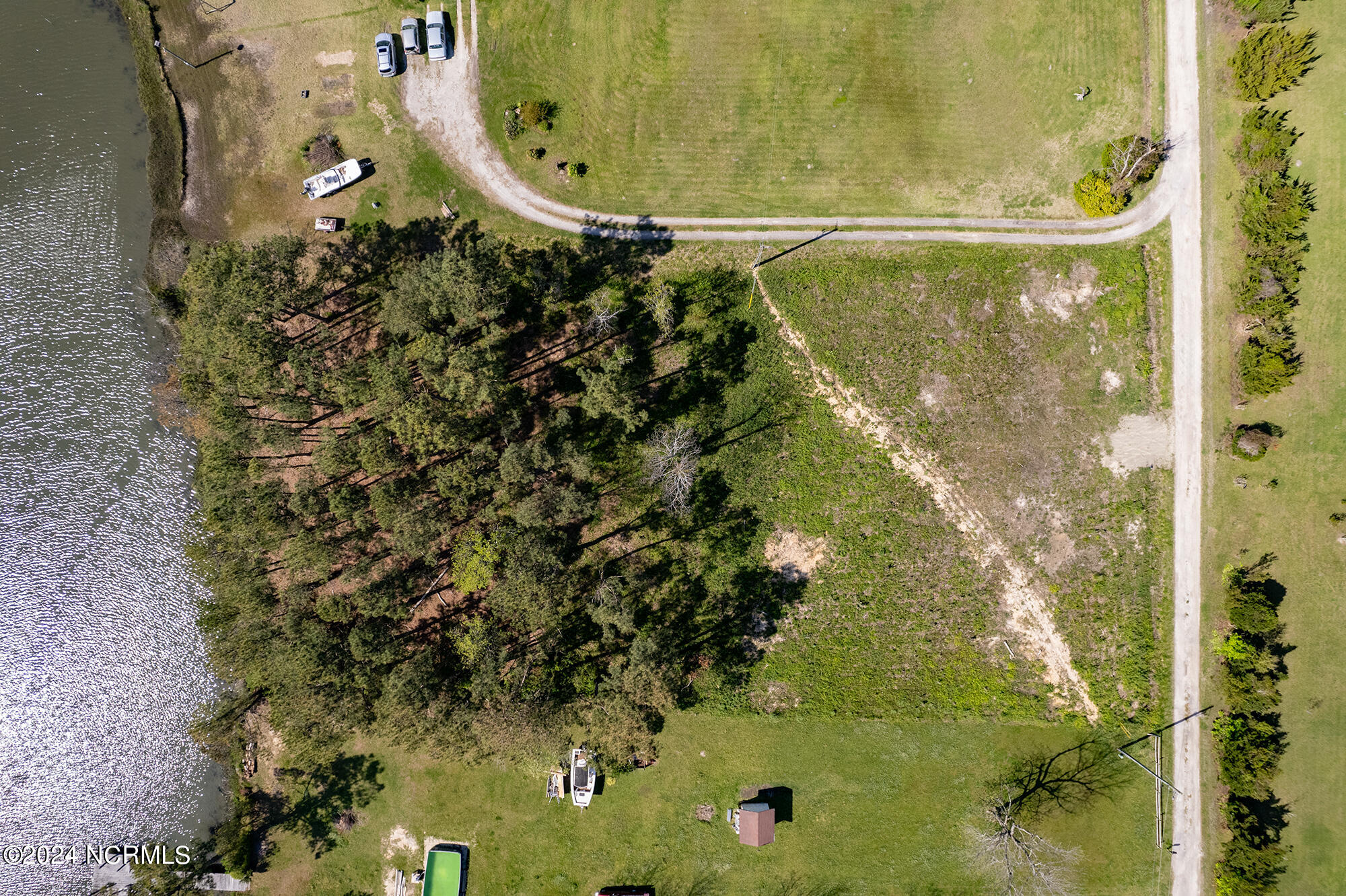 256 Landing Road Property Photo 7