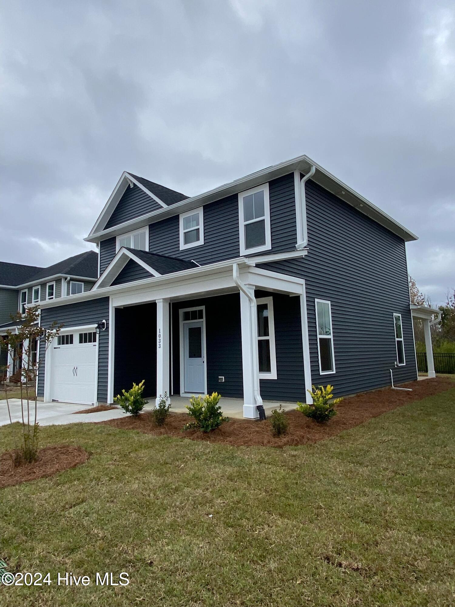1033 Setting Sun Boulevard Property Photo 1