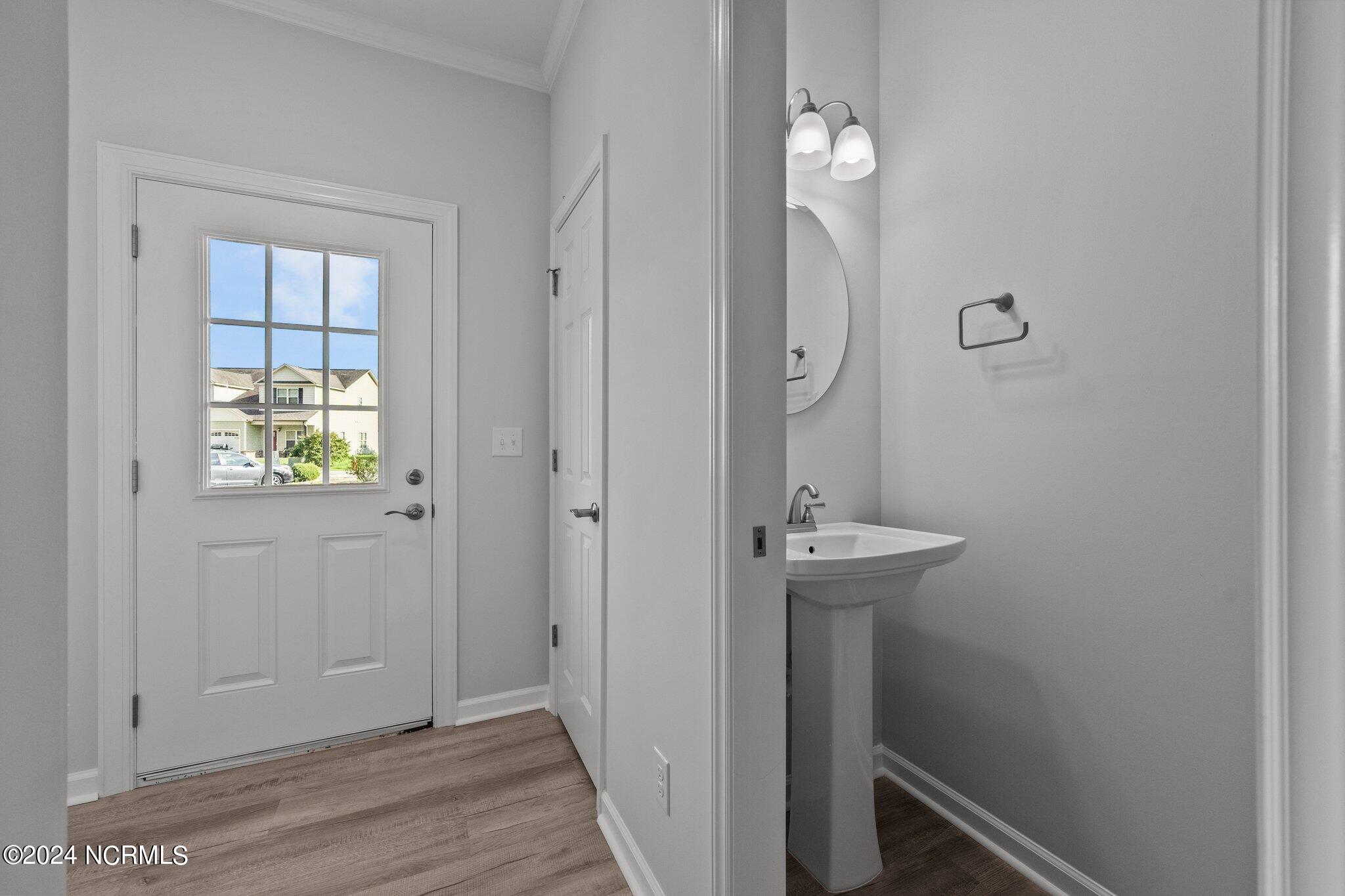 247 Winstead Loop Property Photo 4