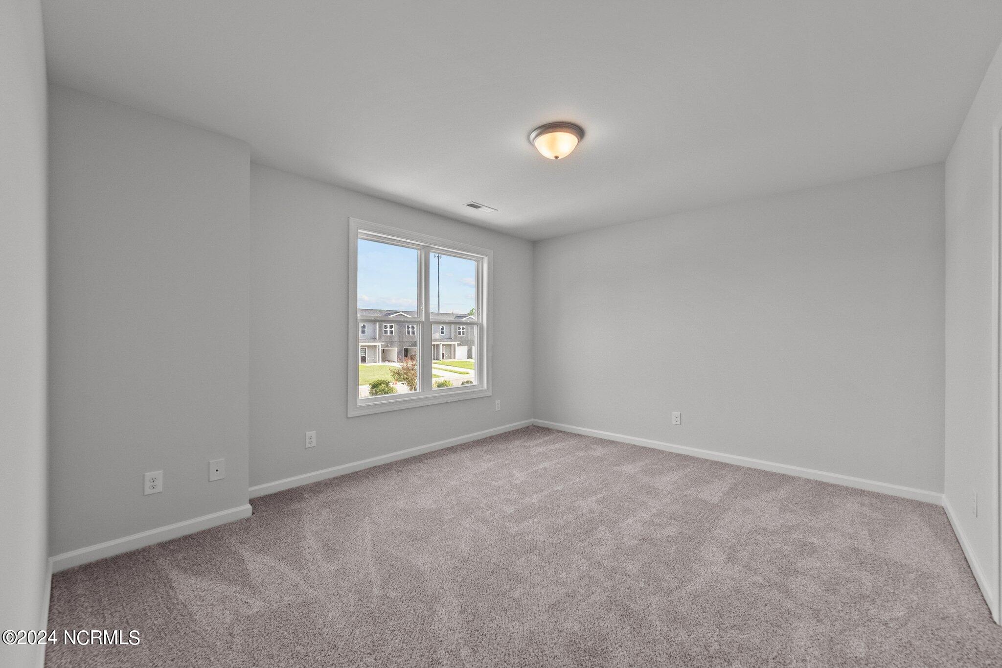 251 Winstead Loop Property Photo 17
