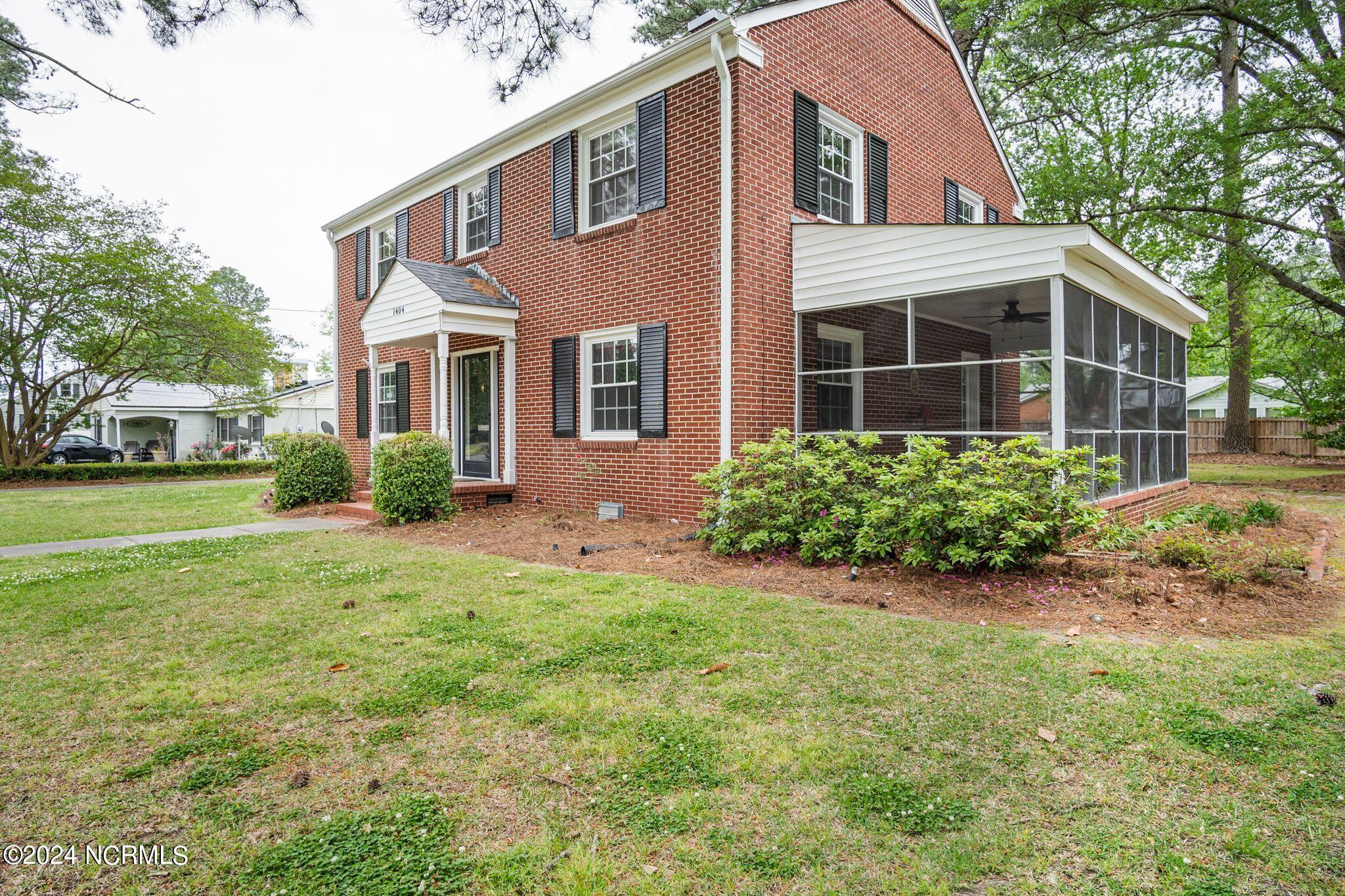 1404 Carey Road Property Photo 3