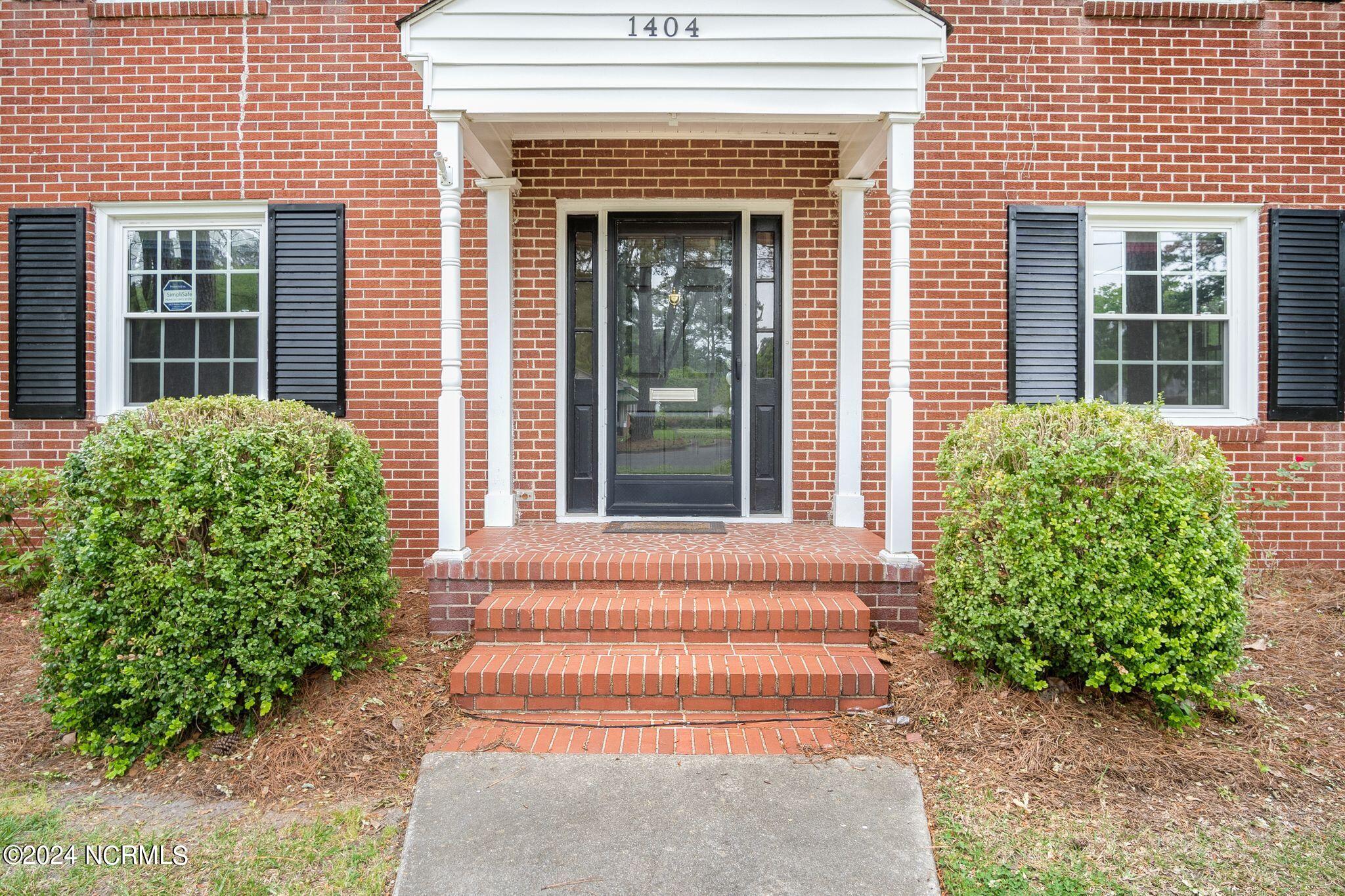 1404 Carey Road Property Photo 4
