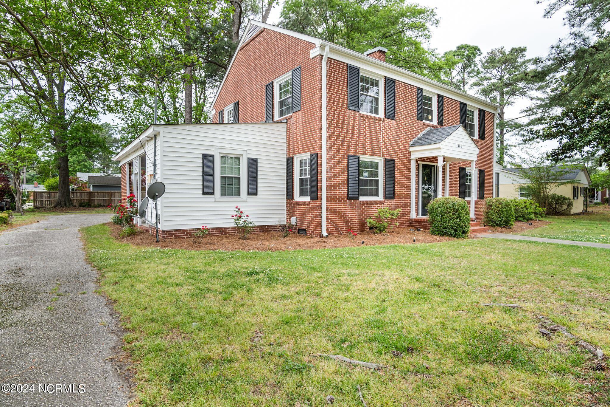 1404 Carey Road Property Photo 5