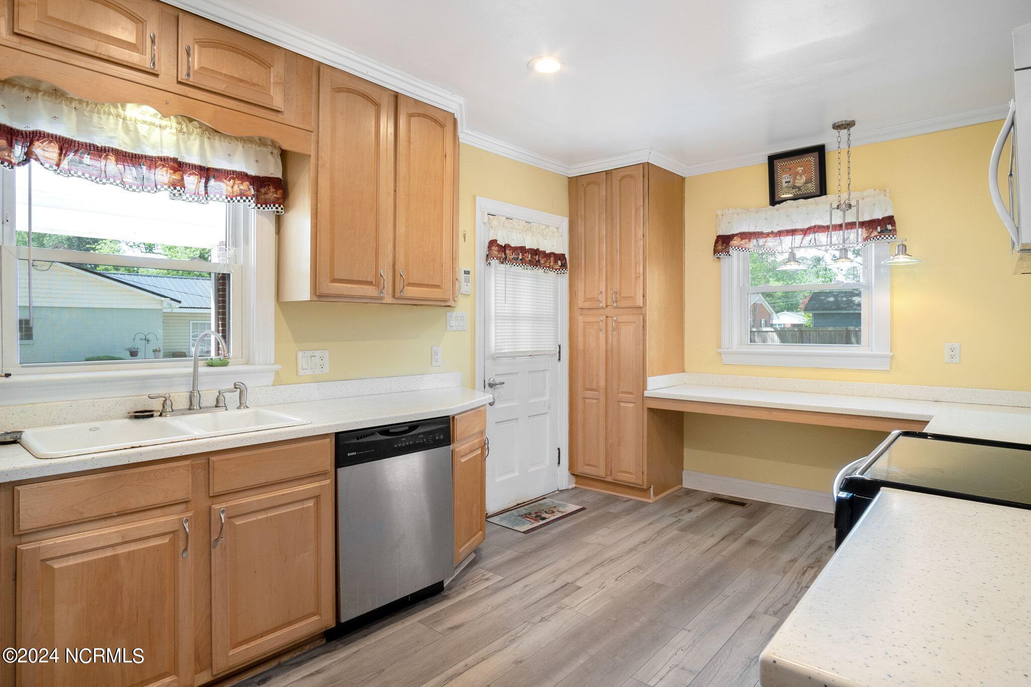1404 Carey Road Property Photo 17