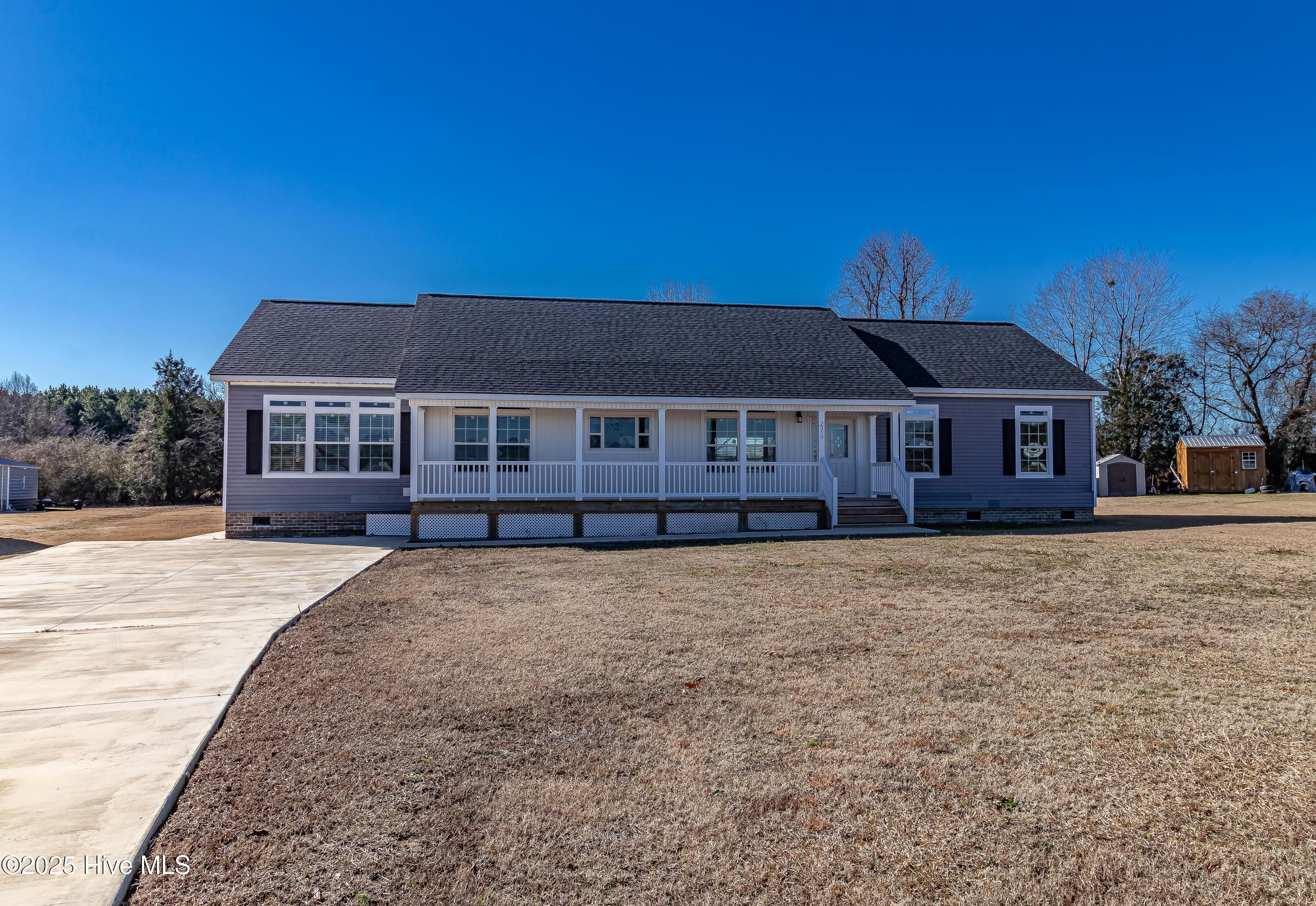 2313 Blackhawk Drive Property Photo 2