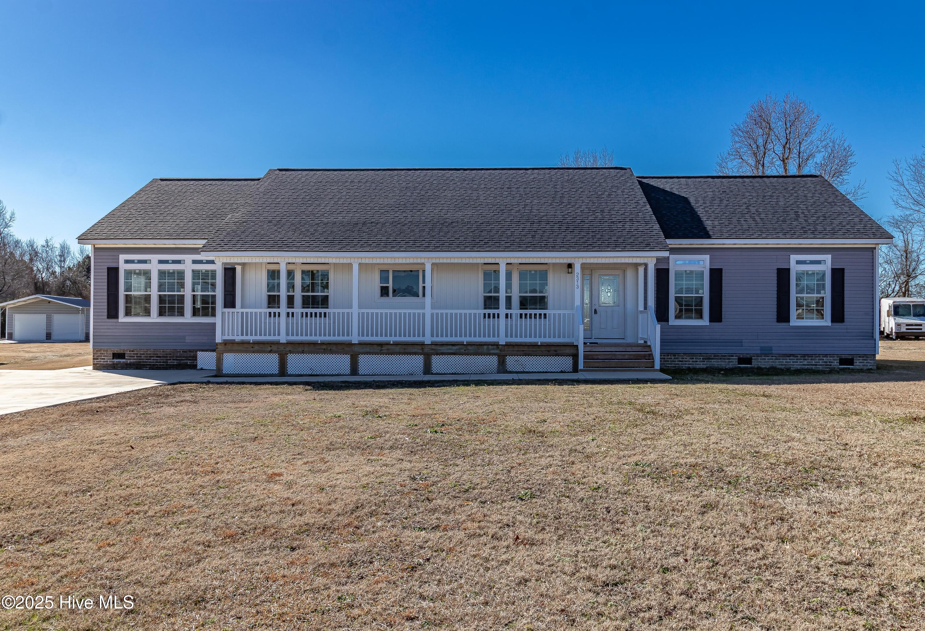 2313 Blackhawk Drive Property Photo 3