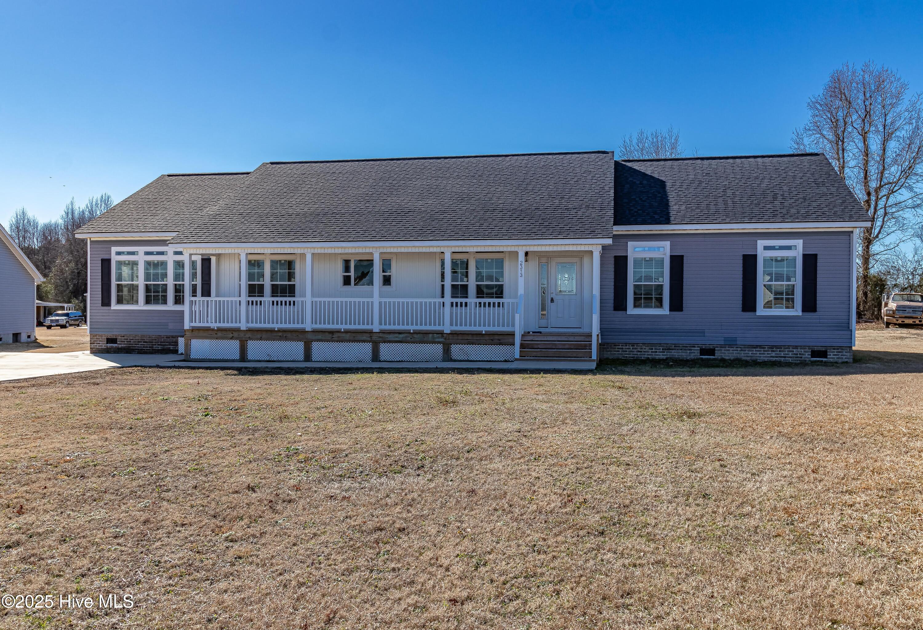 2313 Blackhawk Drive Property Photo 4
