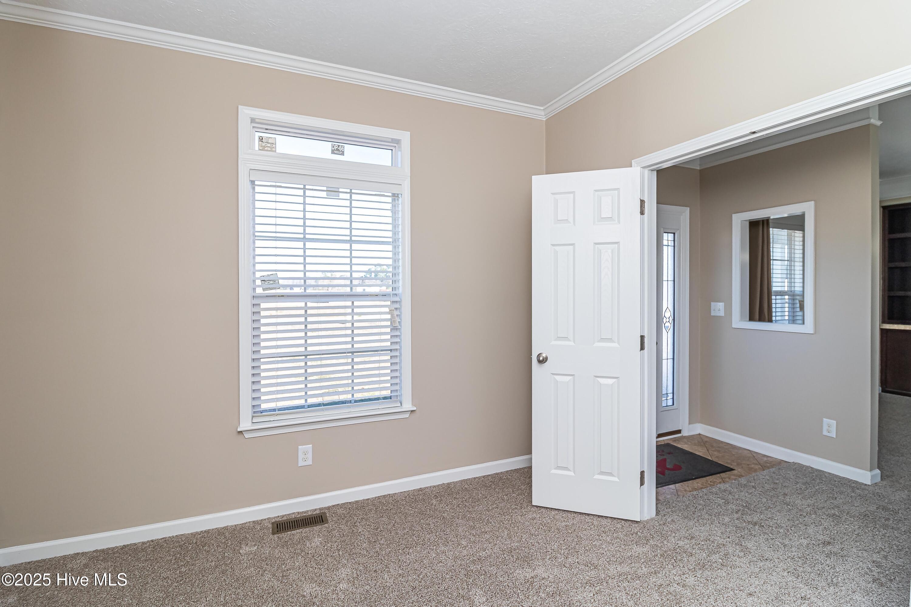 2313 Blackhawk Drive Property Photo 10